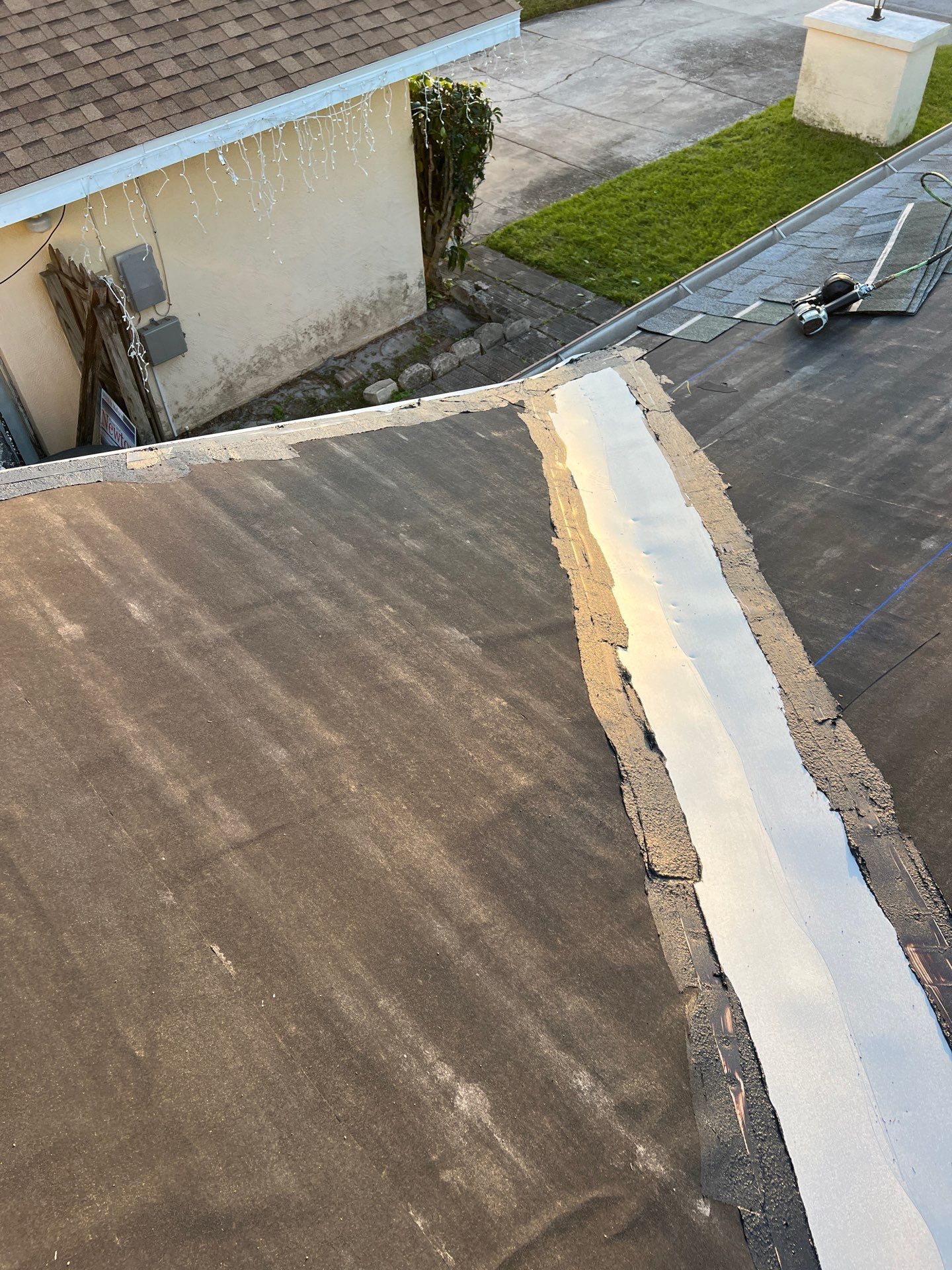 Project in St. Petersburg 33712 by Mitchell Roofing Company LLC 