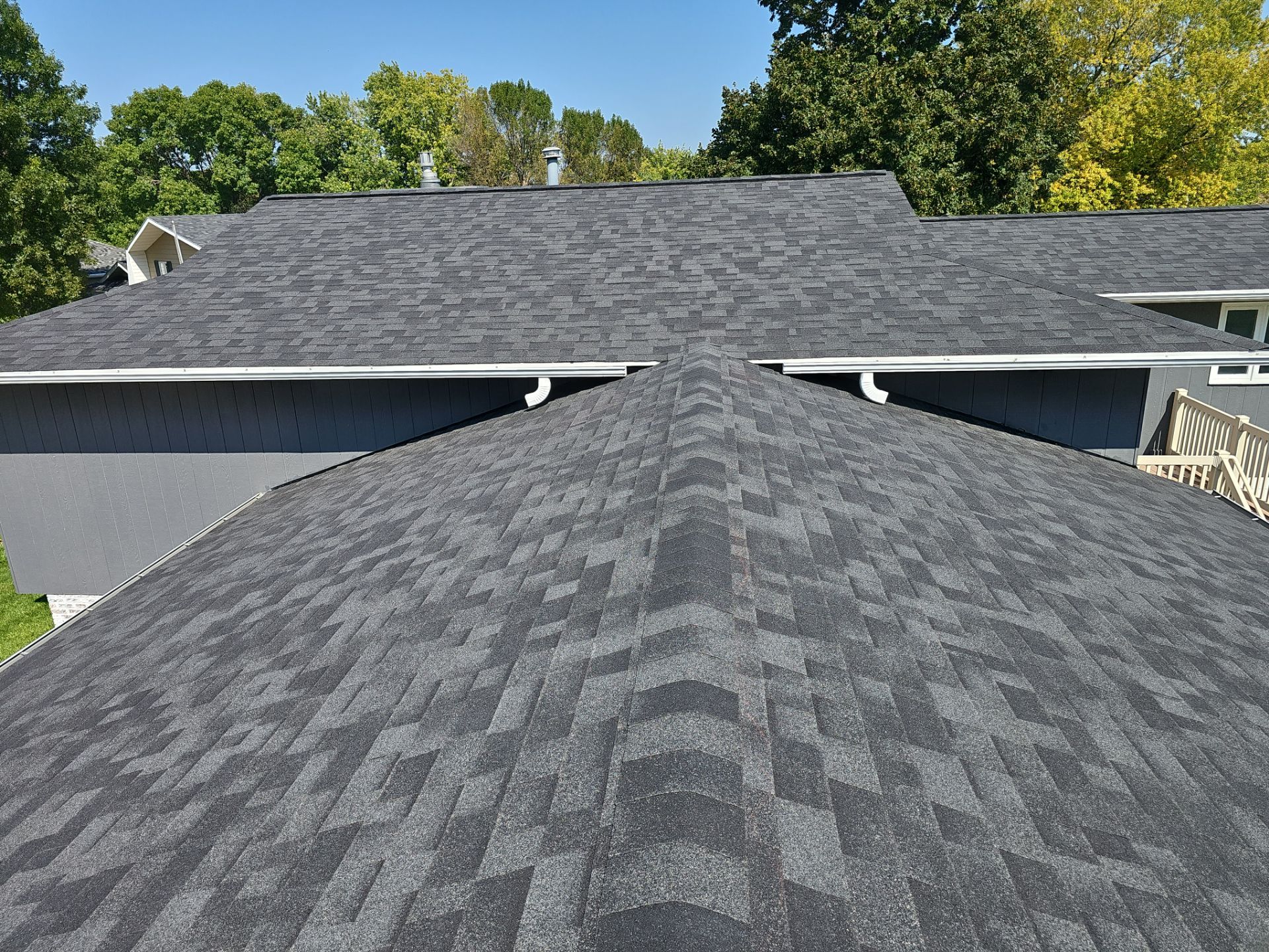 Malarkey Vista Brilliant Black by Loyal Nine