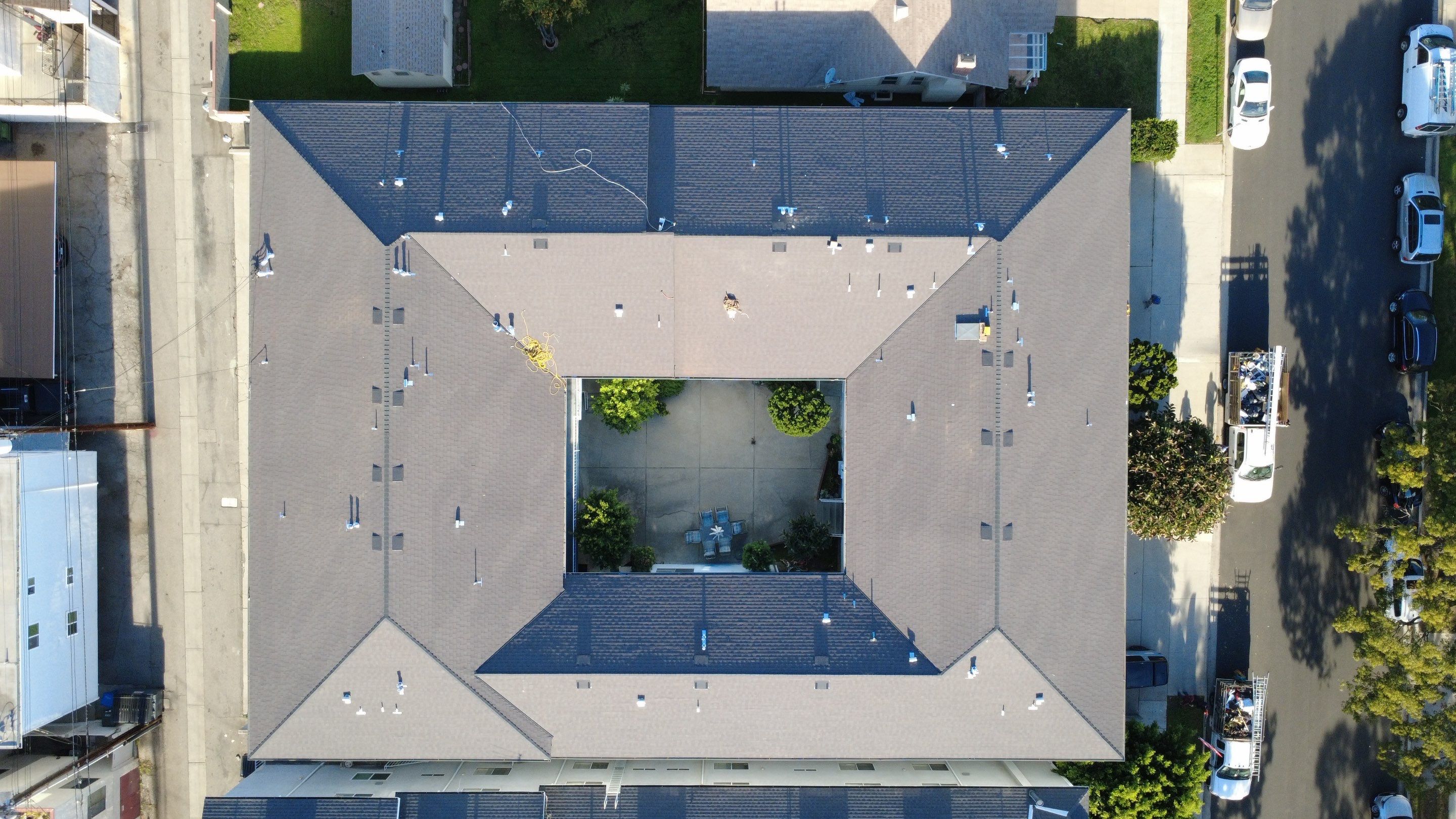 New Roof! Aparmtent Building in Burbank, CA by Hull Brothers Roofing