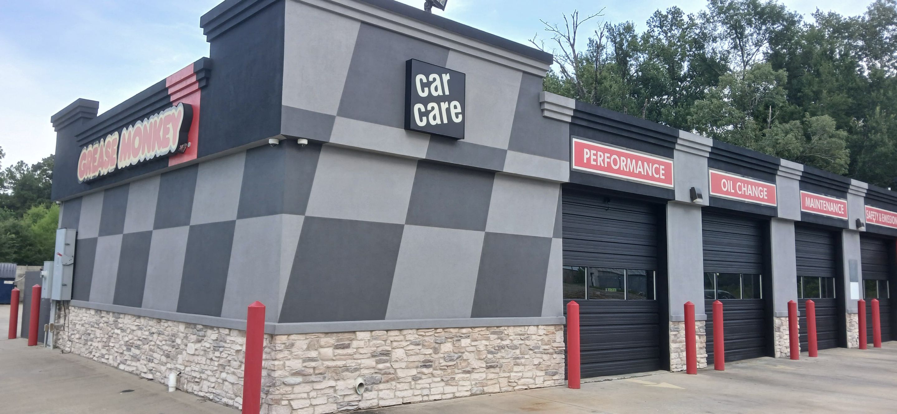 Commercial Exterior - Grease Monkey Oil Change by Fresh Coat Painters of Cypress
