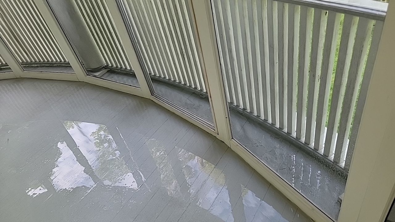Housewashing  using Algaecide, soft wash soap by Northern Power Washing LLC.