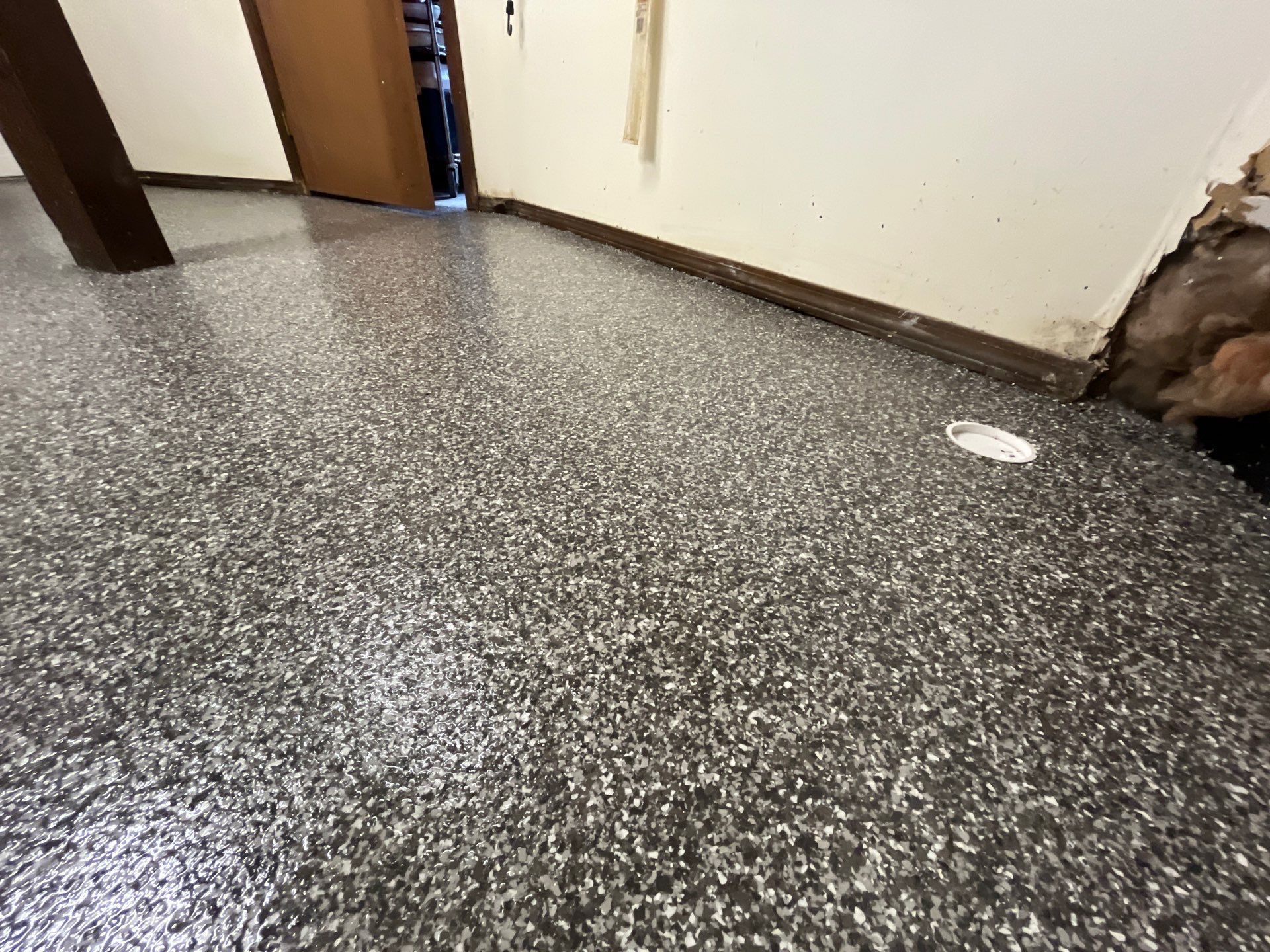 Basement in Nashua, NH 03062 by Symphony Concrete Coatings