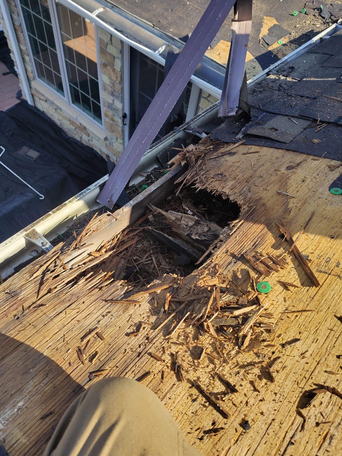 Residential Roofing Installation using Gaf Hdz Architectural Shingle by Teflon Roofing