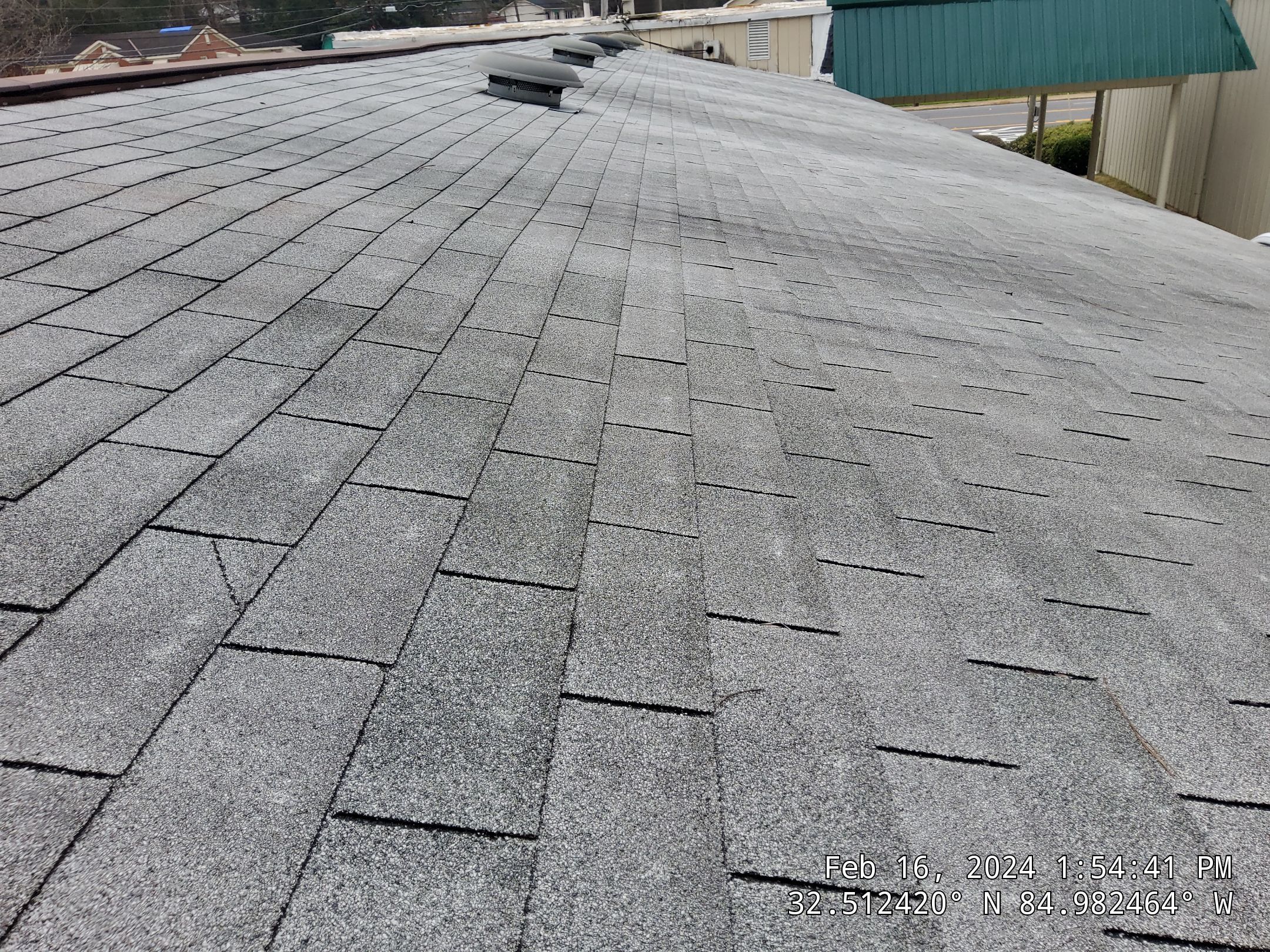 Master Clean Roof and Gutter Cleaning by iGreen Solutions