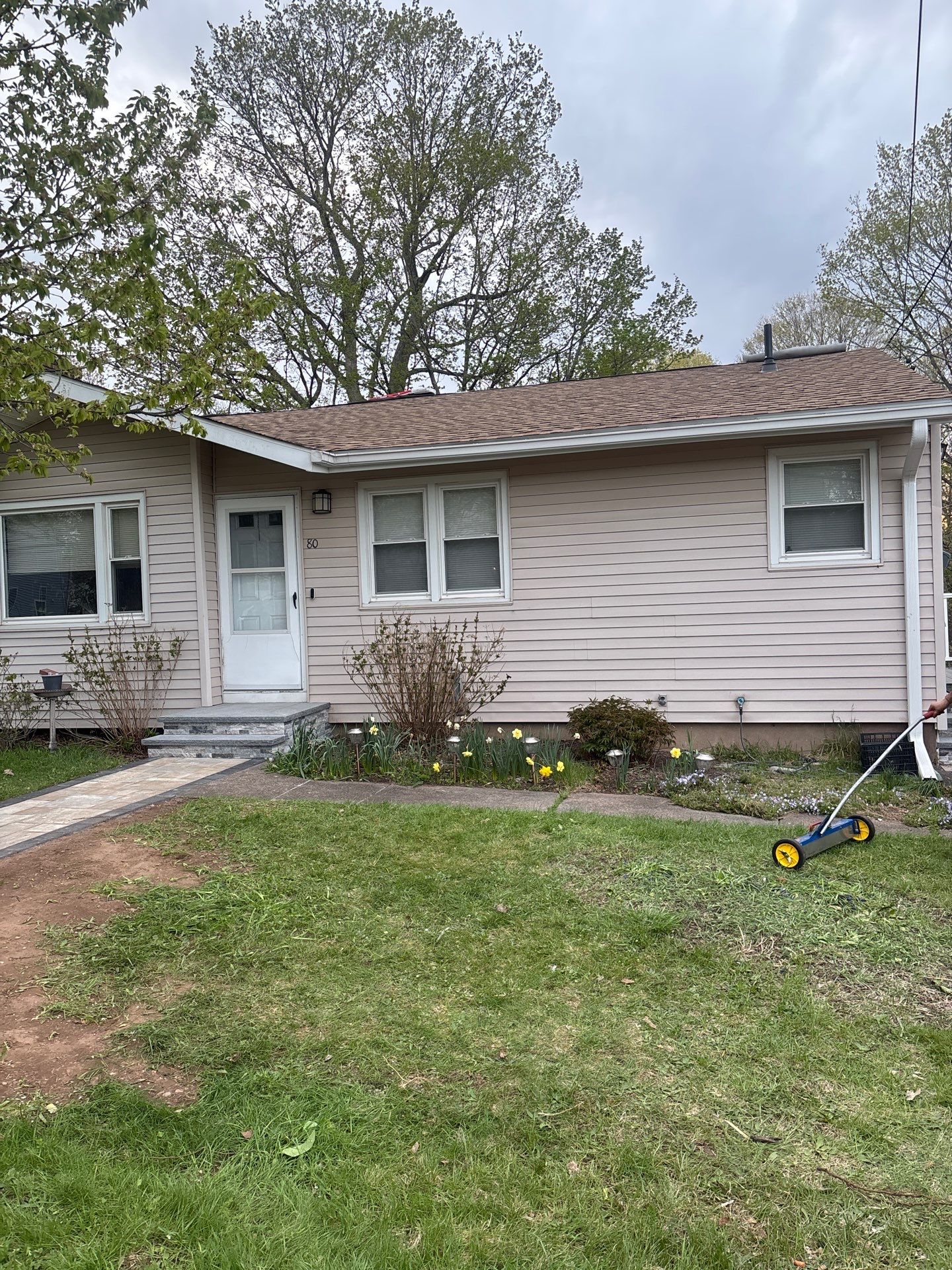 DiGiorgi Re Roofs Manchester home! by DiGiorgi Roofing and Siding Inc