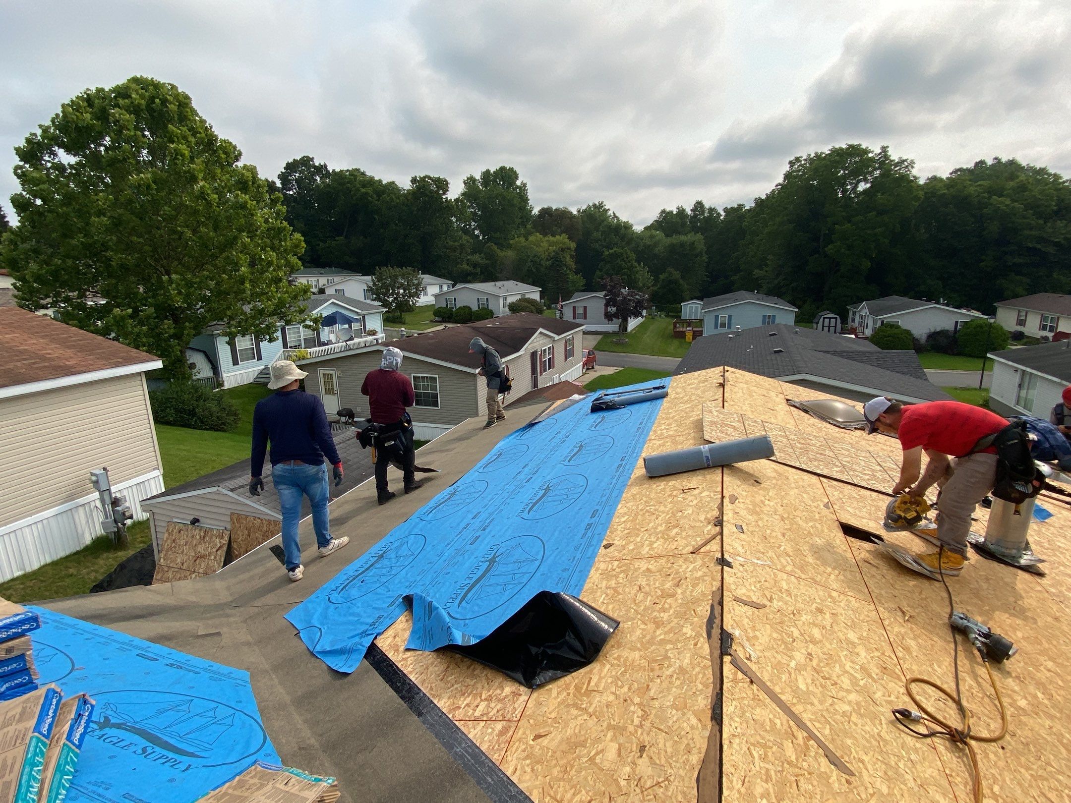 Roof Replacement using CertainTeed Landmark by 180 Contractors