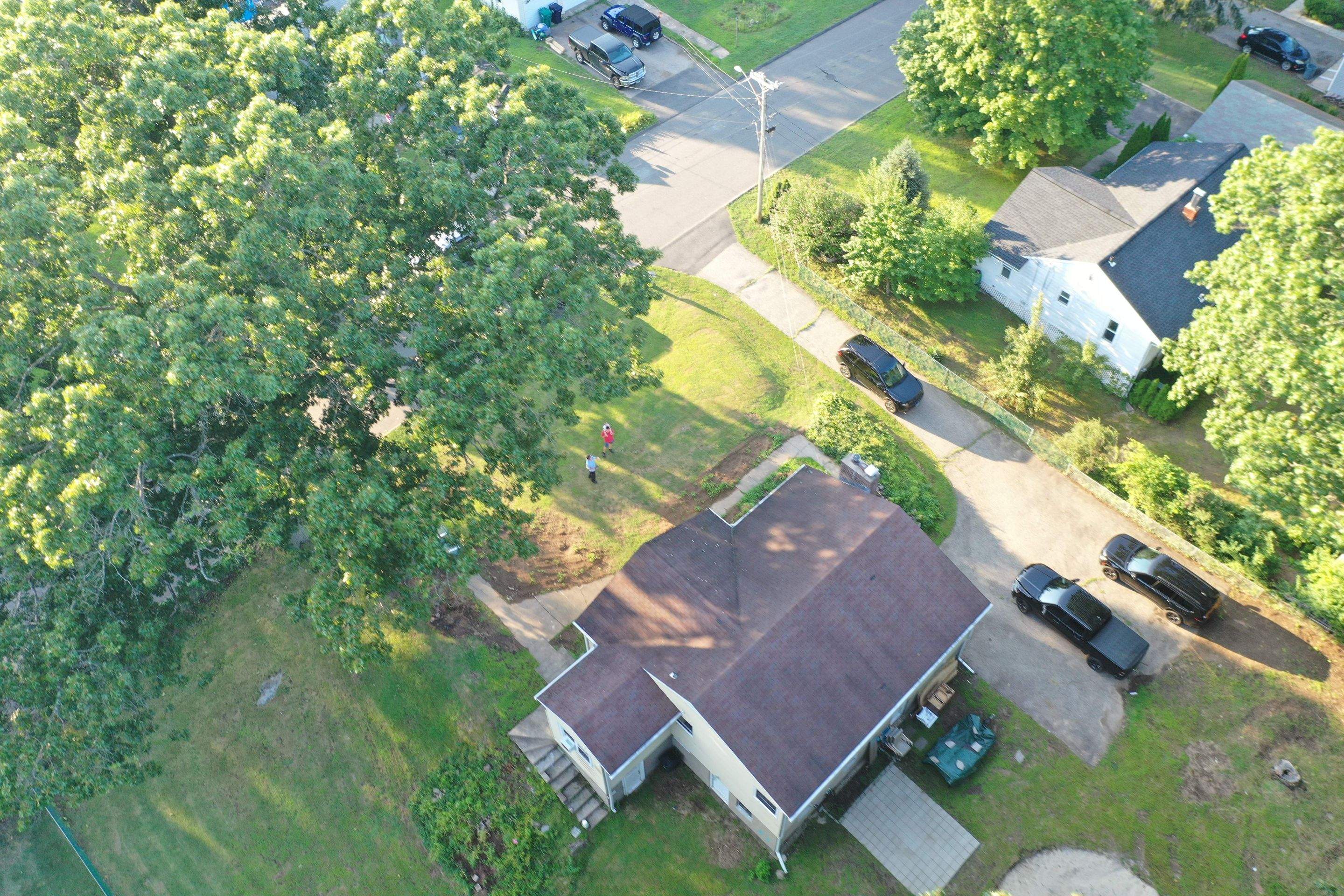Siding Installation using Certainteed monogram charcoal gray Owens Corning Onyx Black by A Plus Exterior