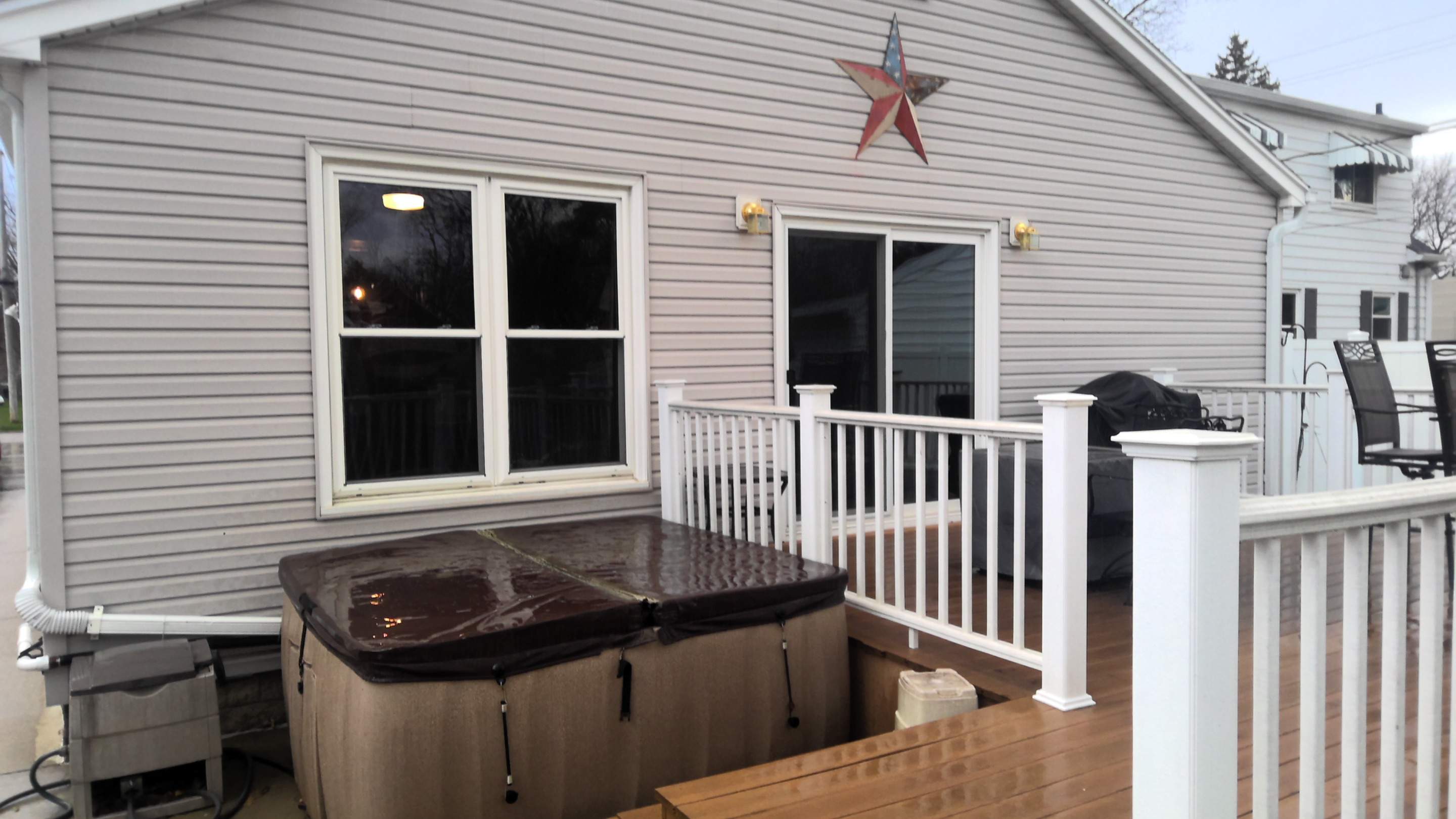Window replacement by United Windows and Siding LLC