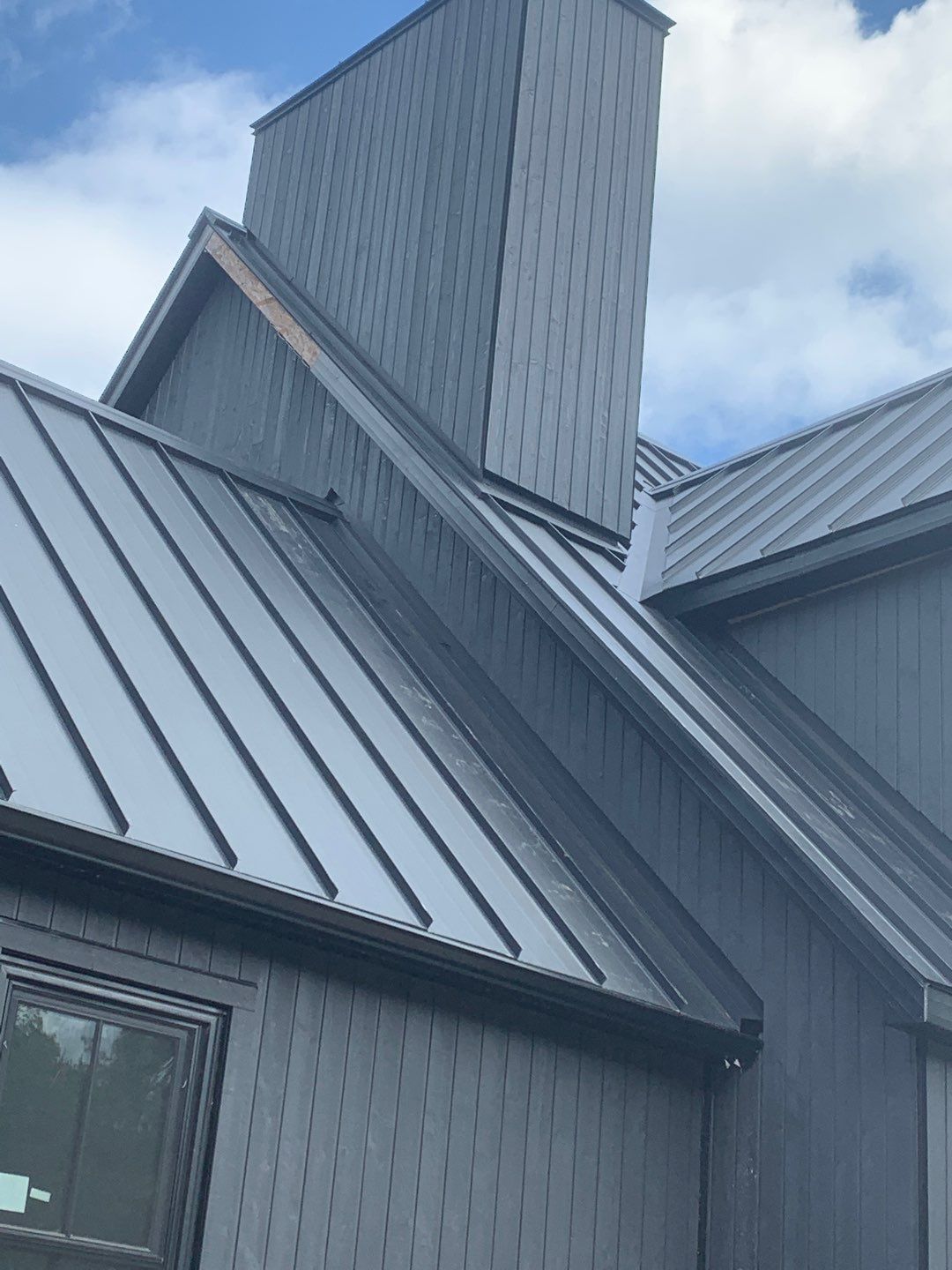 New Home Construction using 16" Standing Seam Panels by Jay Carter Roofing & Sheet Metal