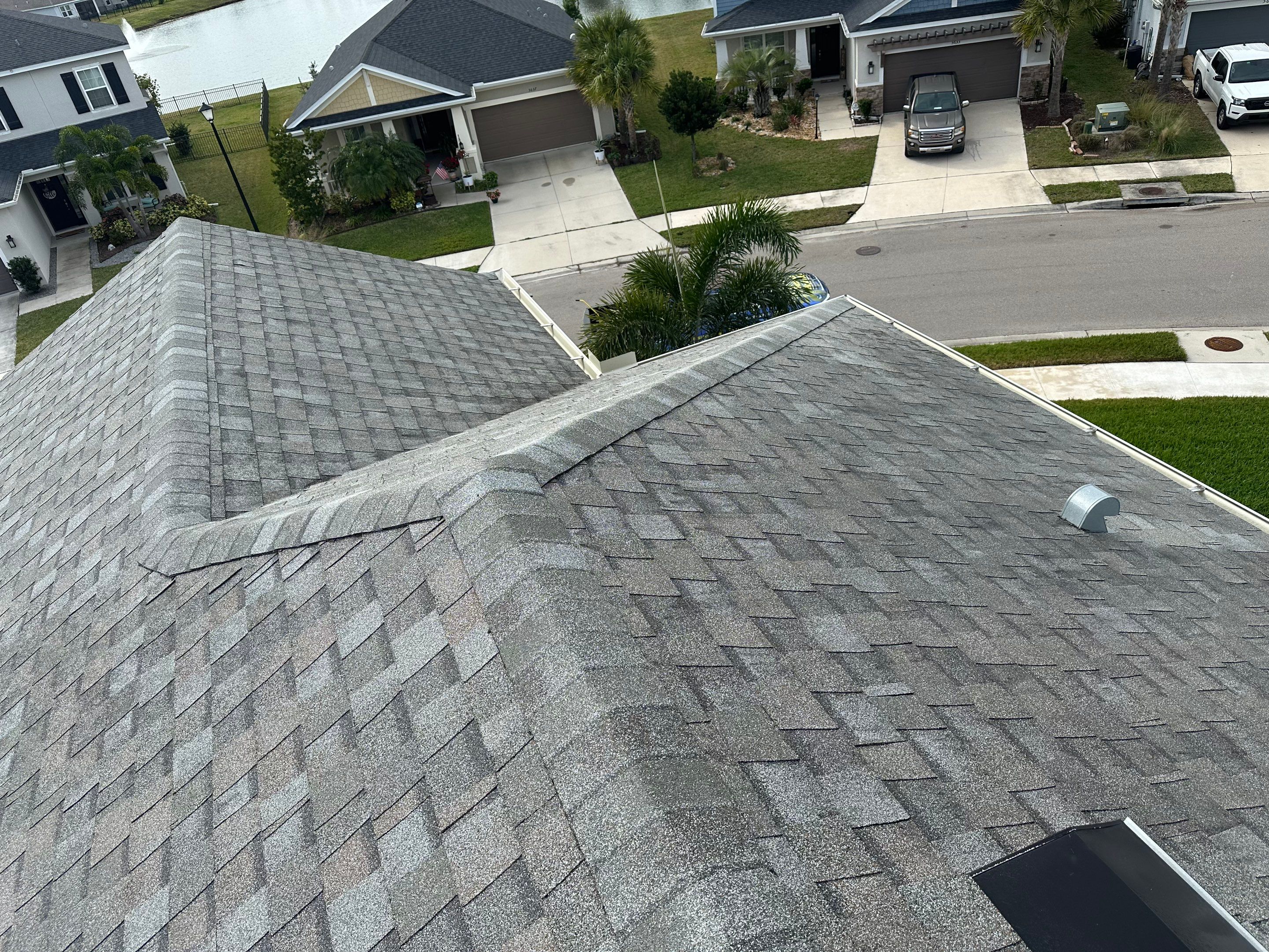 Roof Cleaning, Driveway Cleaning & Paver Patio Cleaning in Willow Palms Estates, Palmetto, FL | Sunshine AquaWash by Sunshine AquaWash