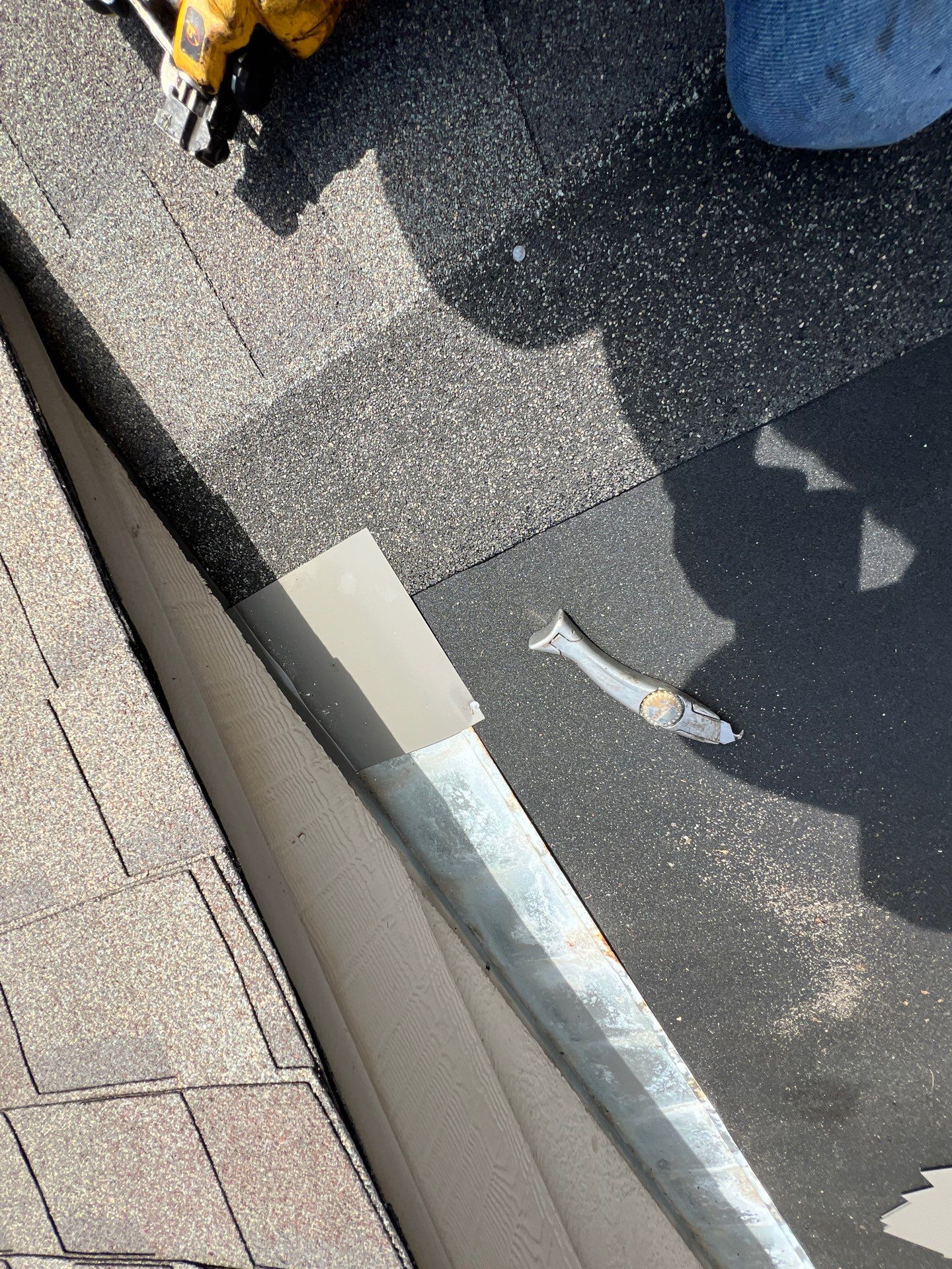 Hail Damage using Owen's Corning Duration (Lifetime) Shingles by Roof Repair Company