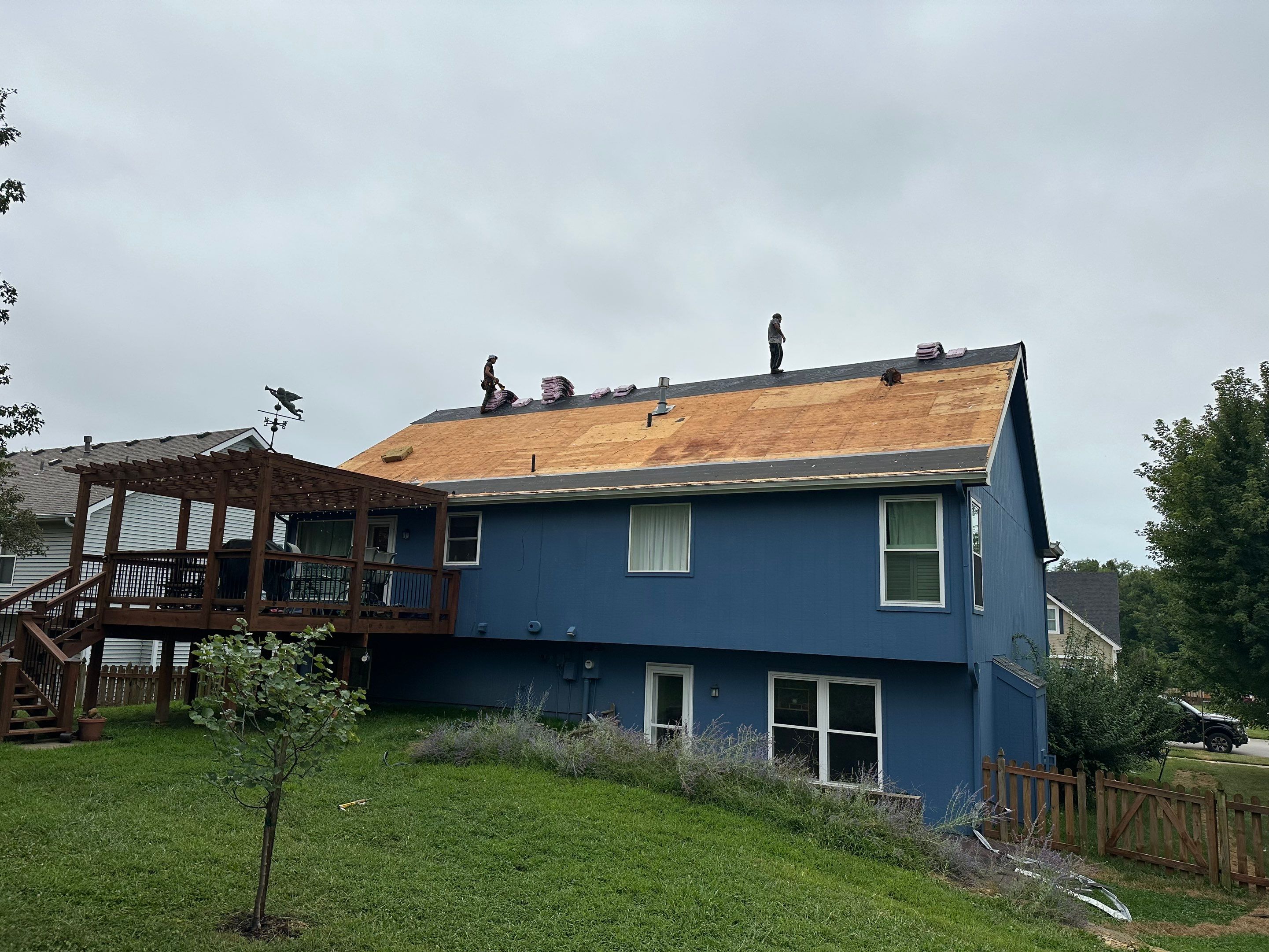 Residential Roofing Installation using OC Duration  by EEC  Windows, Siding & Roofing 