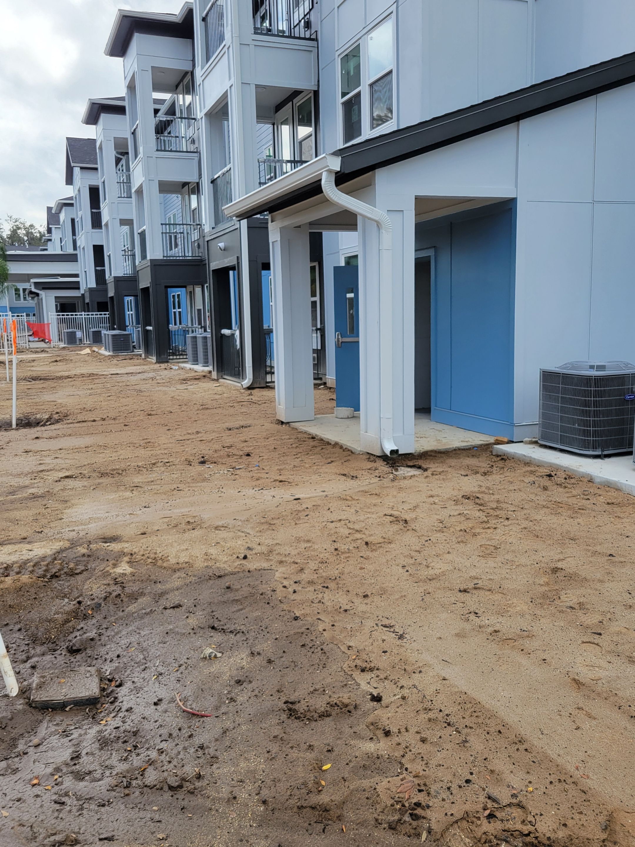 7-Inch Seamless Gutters for Large Roofs in Daytona Beach FL by Gutter Professors