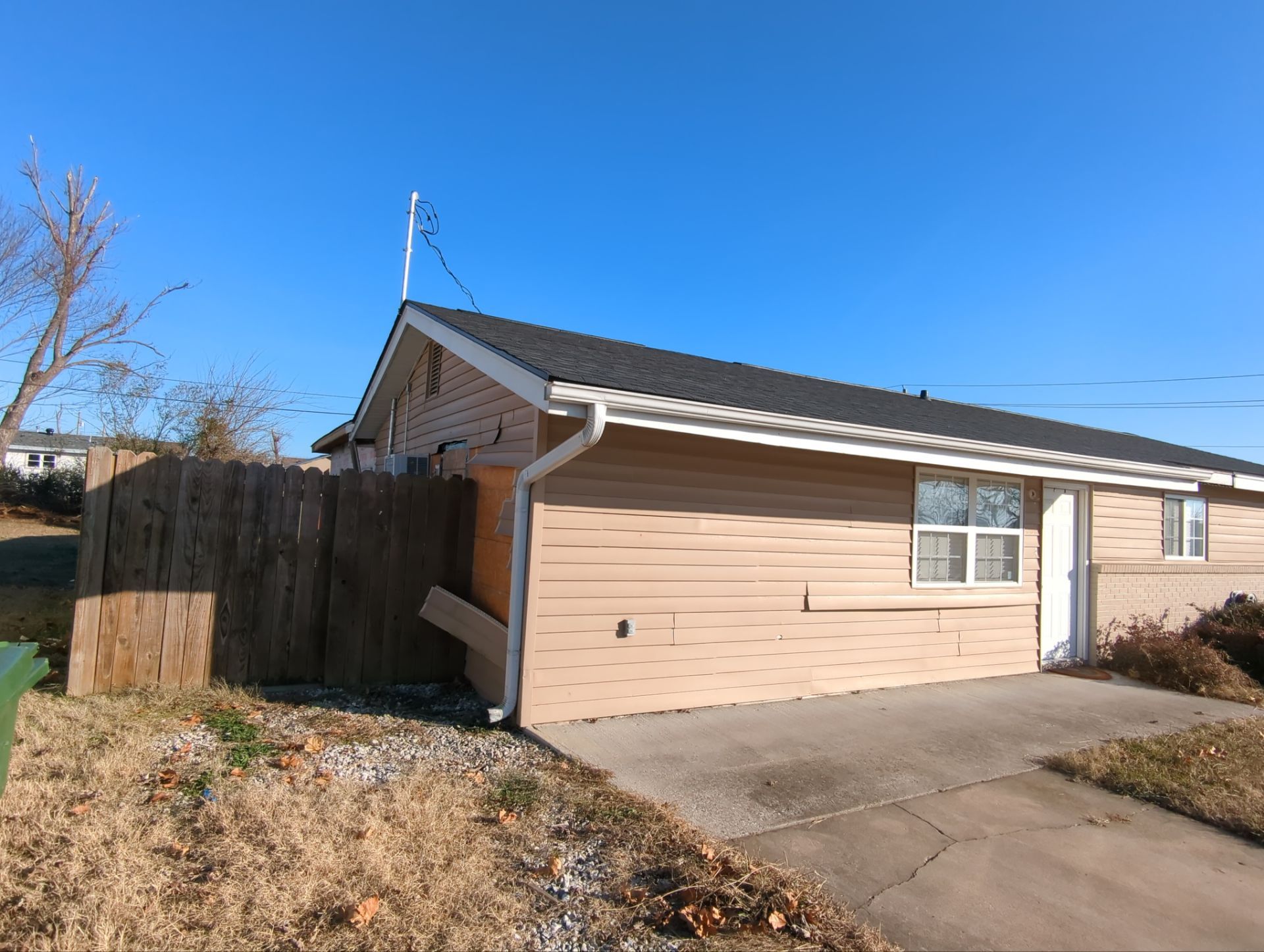 Newport Bay Siding Replacement In Rogers, AR by Chappell Gutter & Exterior