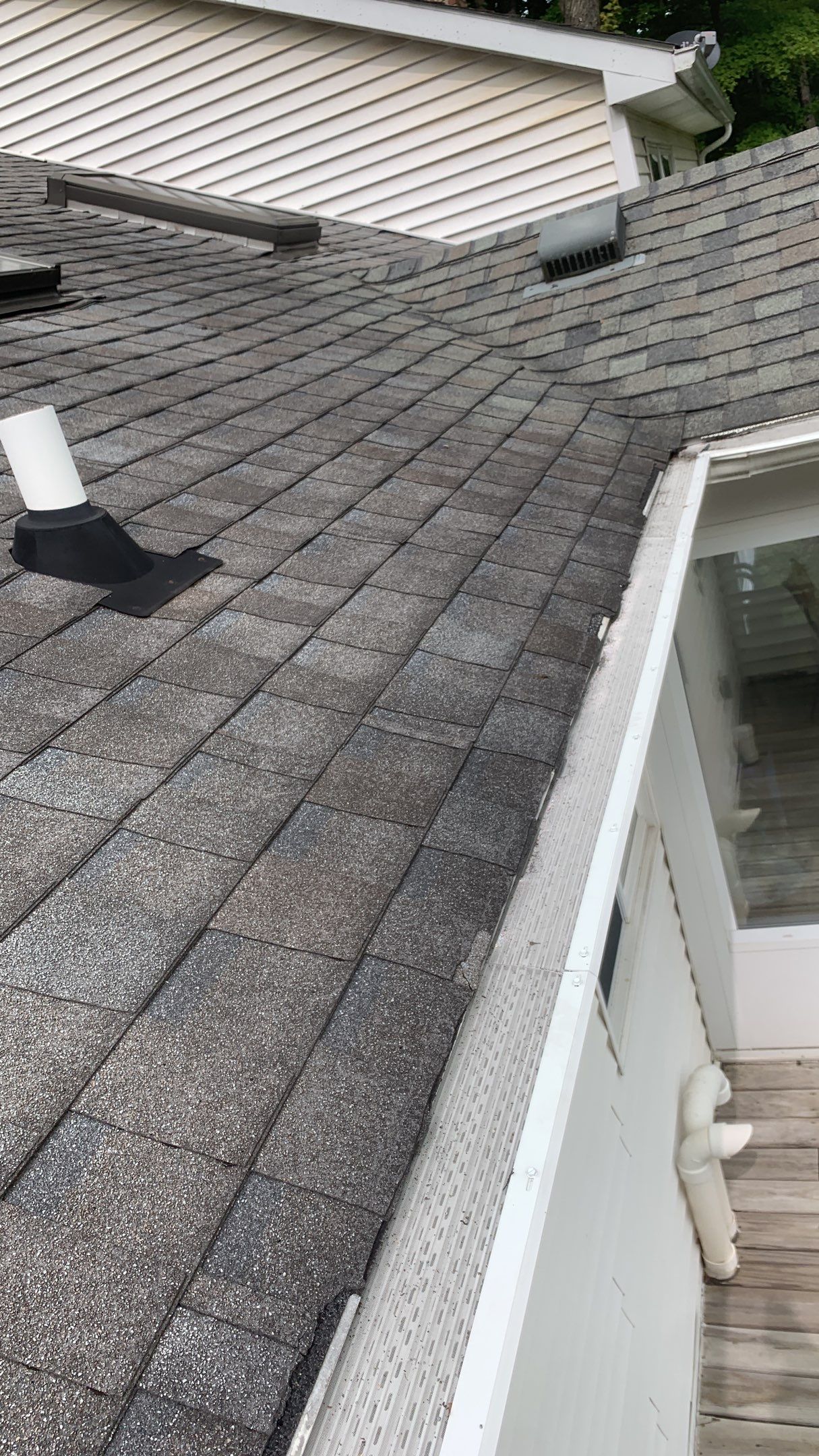 Roof Replacement using CertainTeed Landmark by 180 Contractors