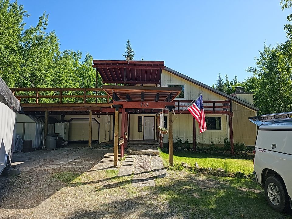 Brightened Home With Exterior Paint! by Midnight Sun Painting
