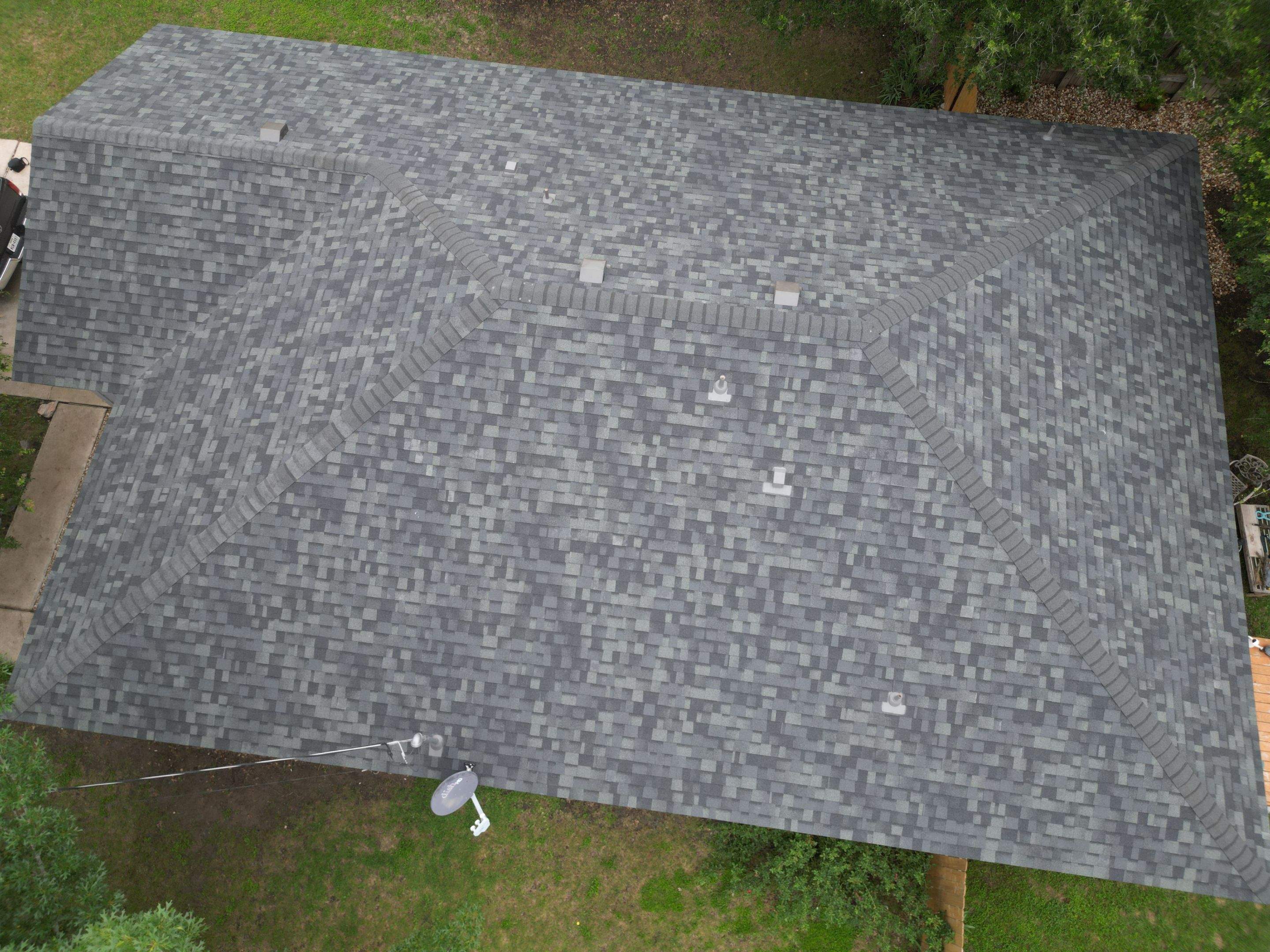 Estate Gray - Owens Corning TruDefinition Duration by RoofsOnly.com