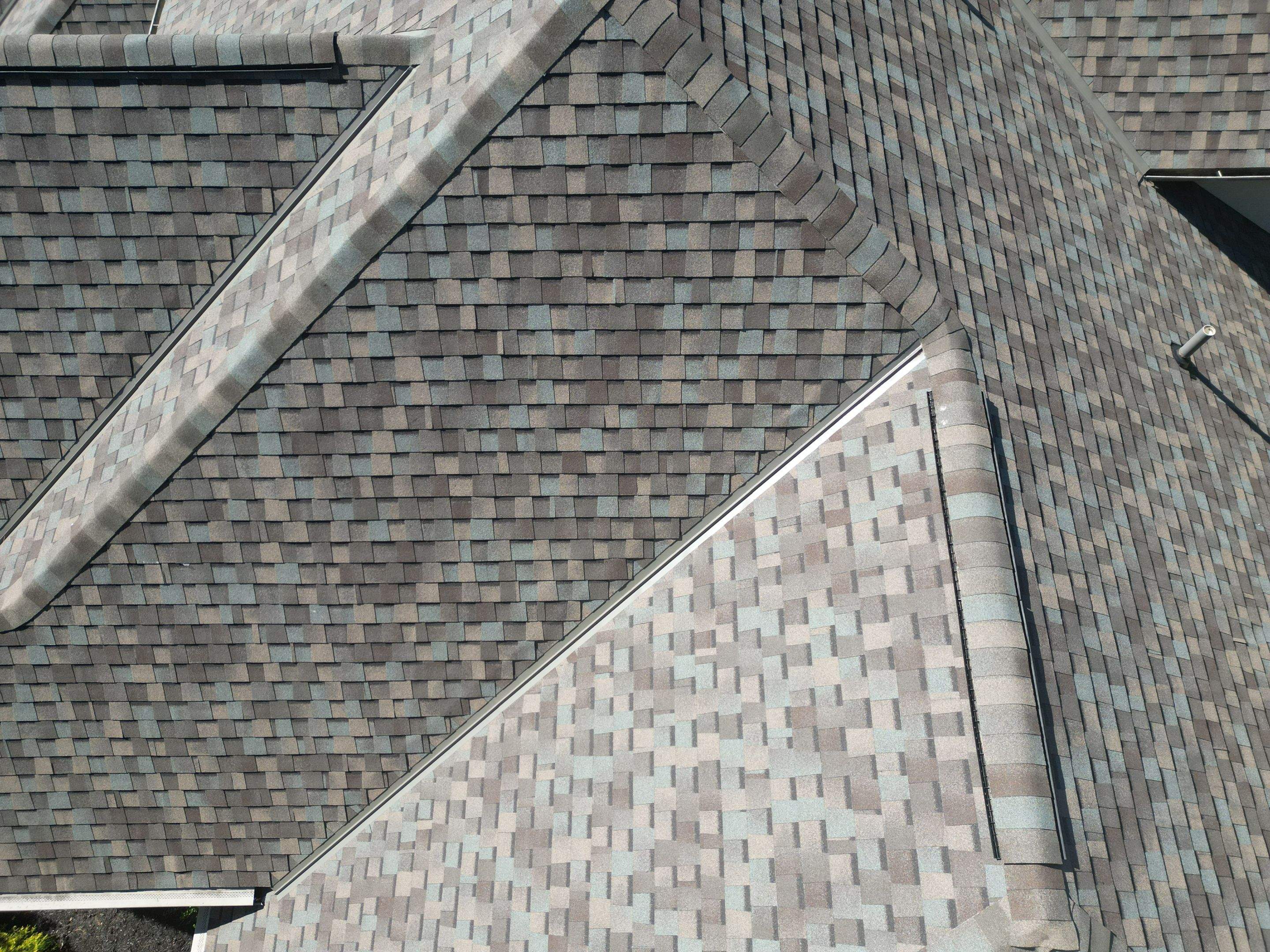 West Hamilton - Majestic Shake by Tamlin Roofing