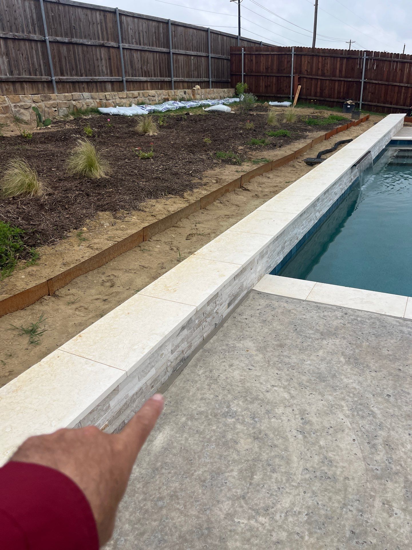Geometric Pool with Raised Water Feature Wall by Pinnacle Pools and Spas - DFW