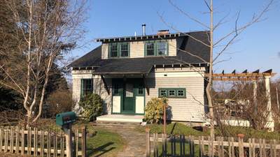 Charcoal Black Roofs