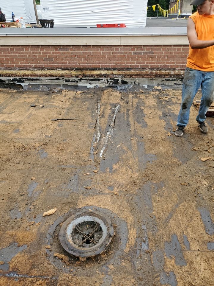 Lakeshore UMC by Absolute Roofing and Construction
