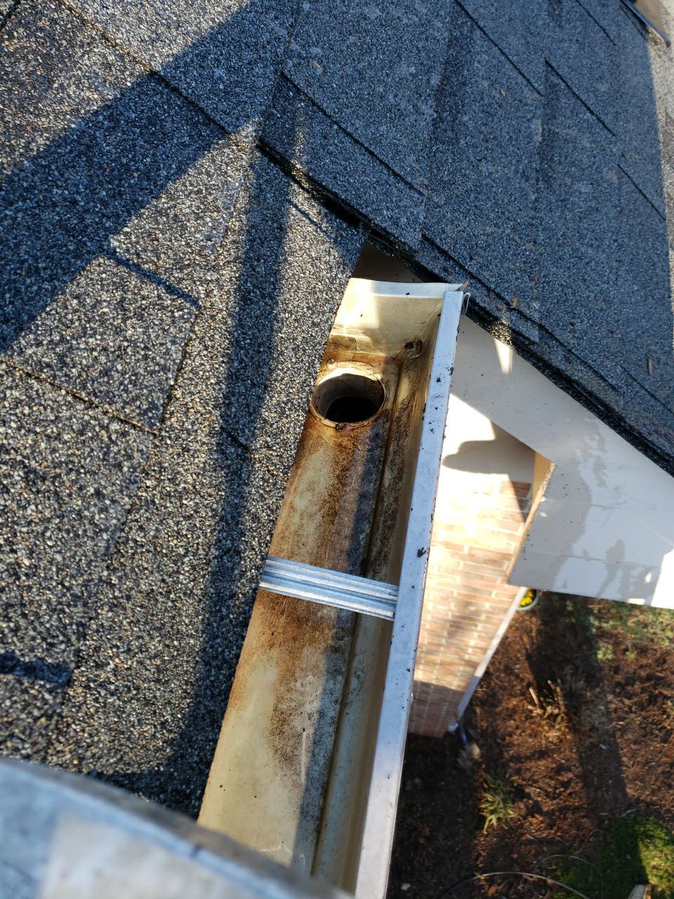 Landscap drain and flat serface cleaning by G&H Home Tech Pros LLC