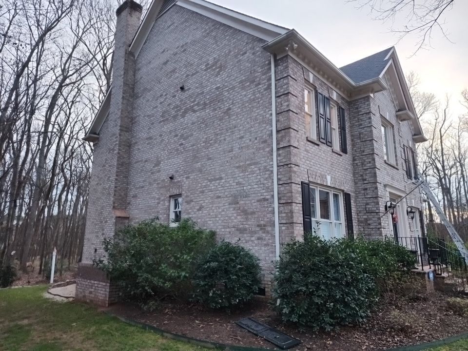 House Wash using cleaner by Power Wash Masters LLC