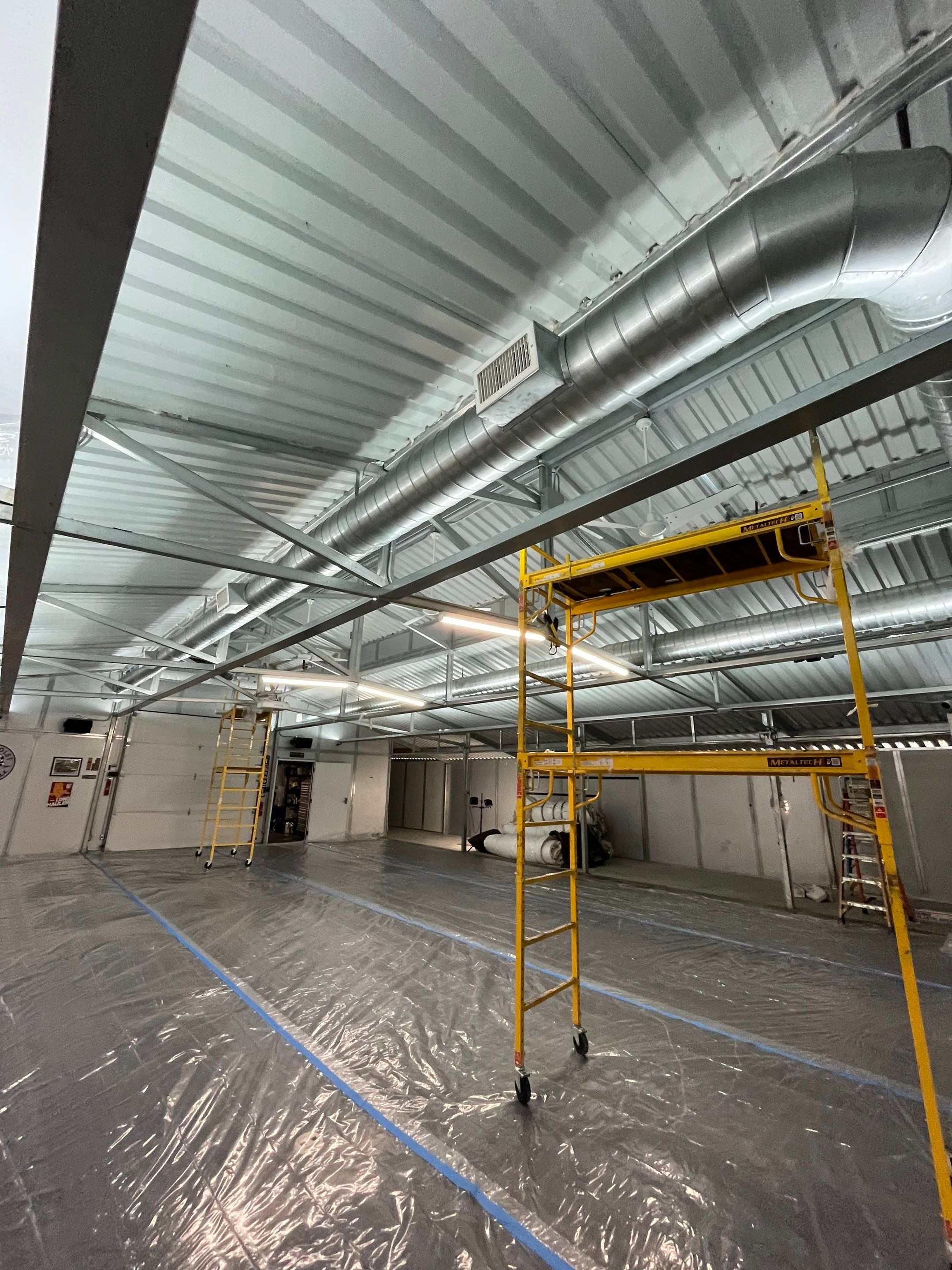 Sunnyvale Tx, Close cell spray foam custom garage  by Apex Insulation Solutions