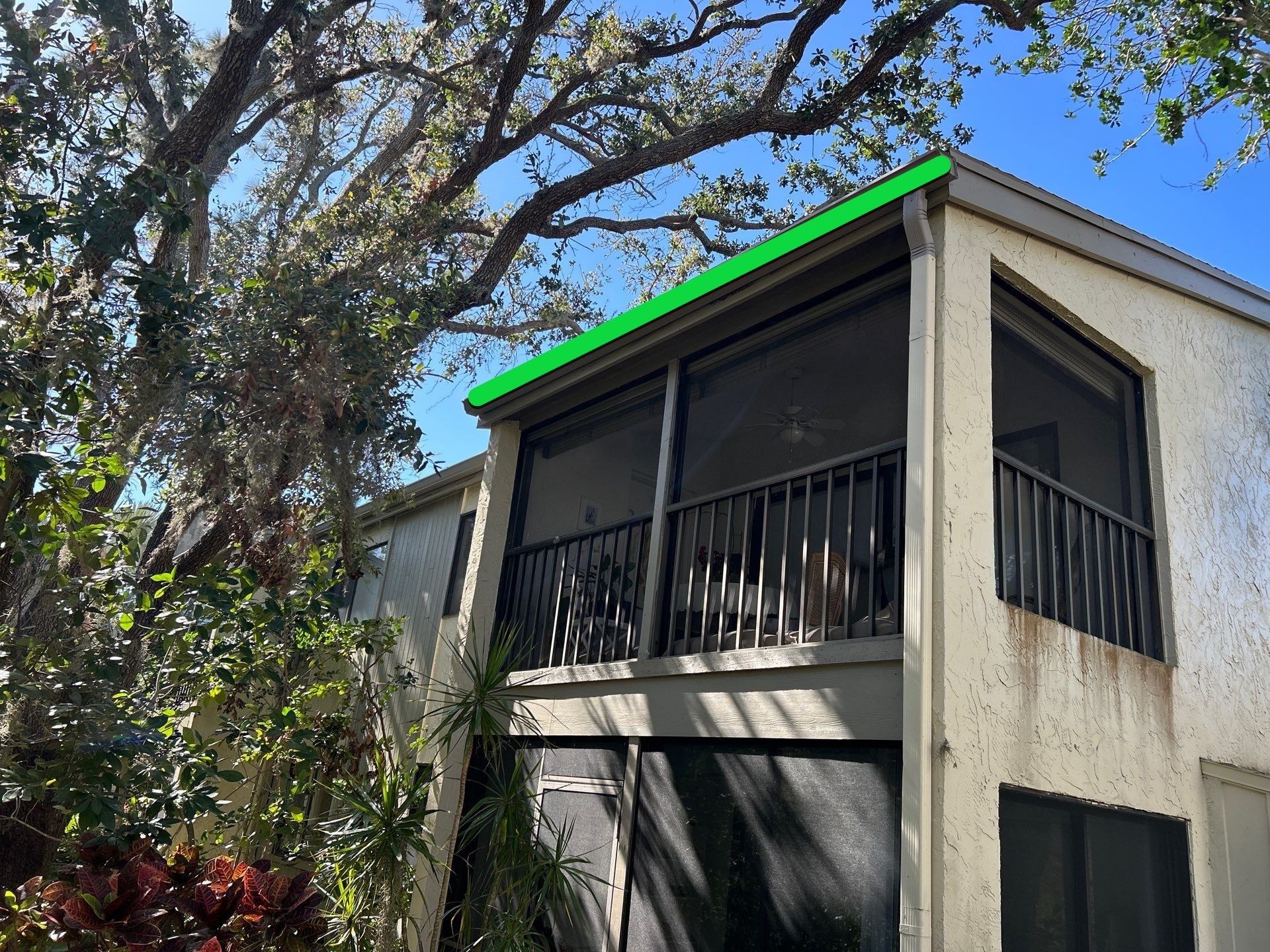 Professional Gutter cleaning Aluminum Seamless Gutters  in Sarasota FL by Gutter Professors