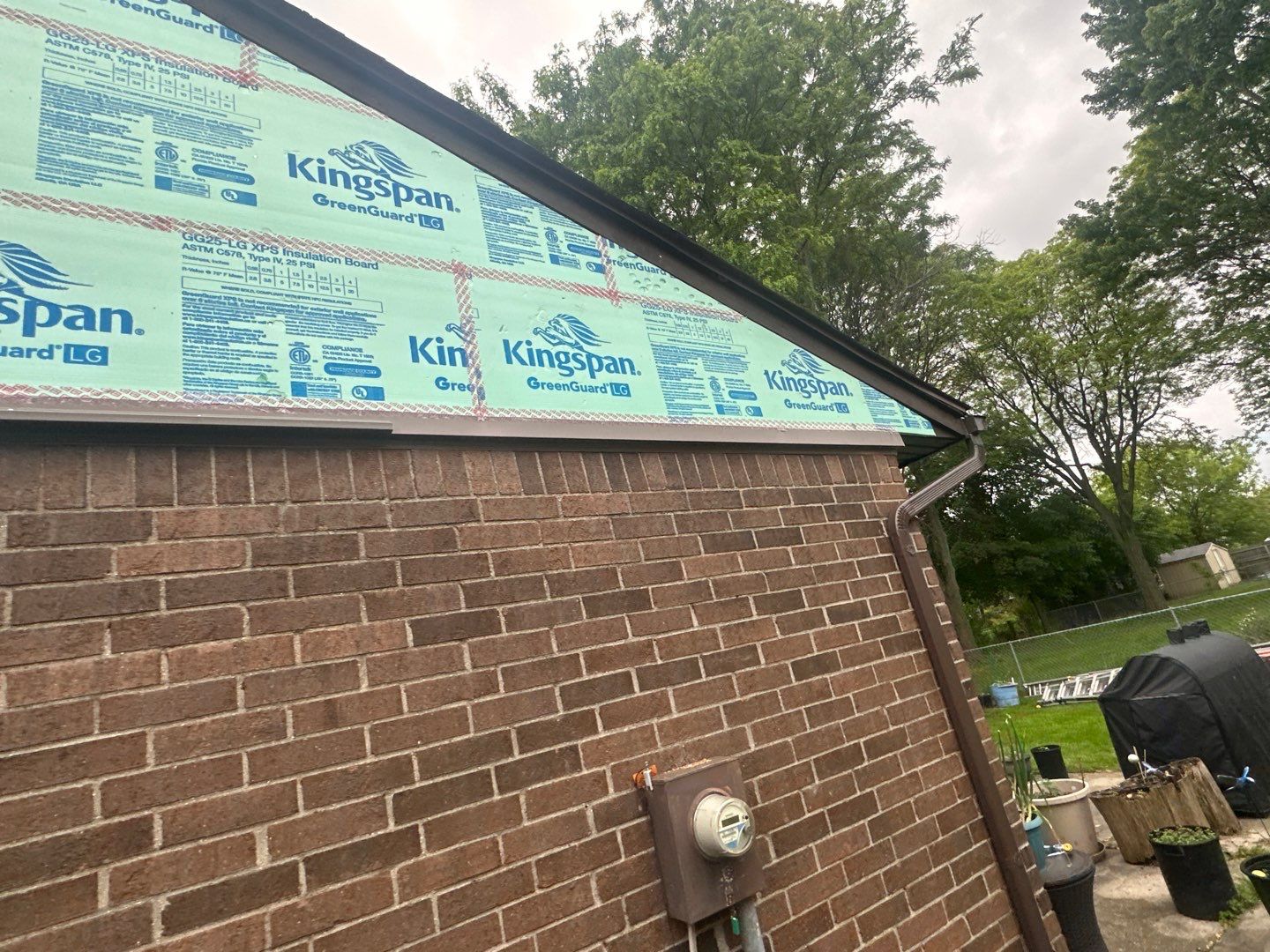 Siding Installation using Ascend 7" Composite Flagship Brown by 180 Contractors