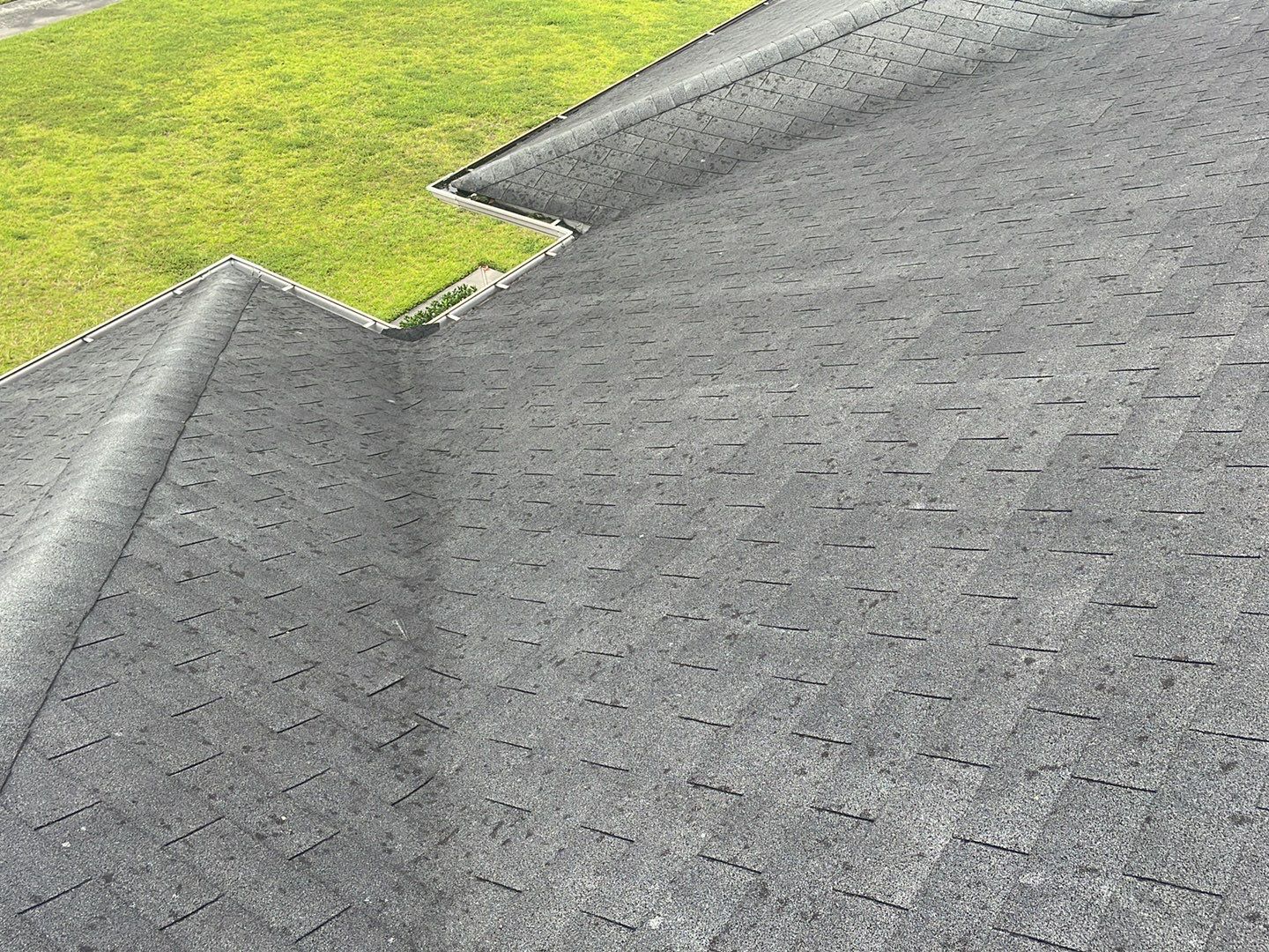 Residential Roofing Installation using Atlas Pinnacle Pristine  by Talya Roofing