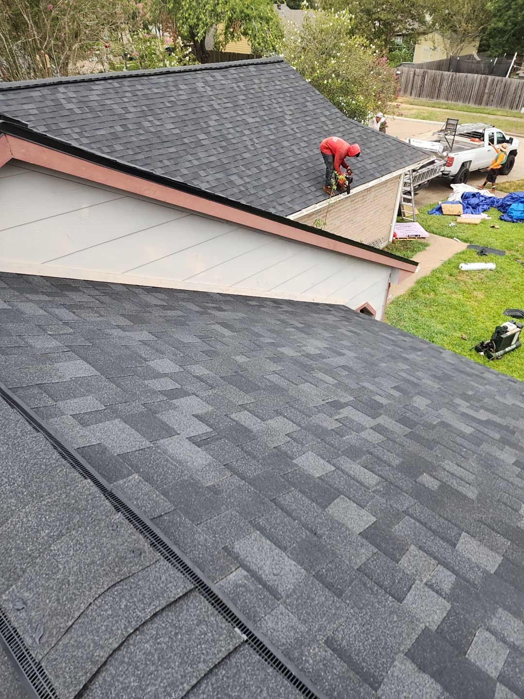 Residential Roofing Installation using Owen's Corning Duration (Lifetime) Shingles by Roof Repair Company
