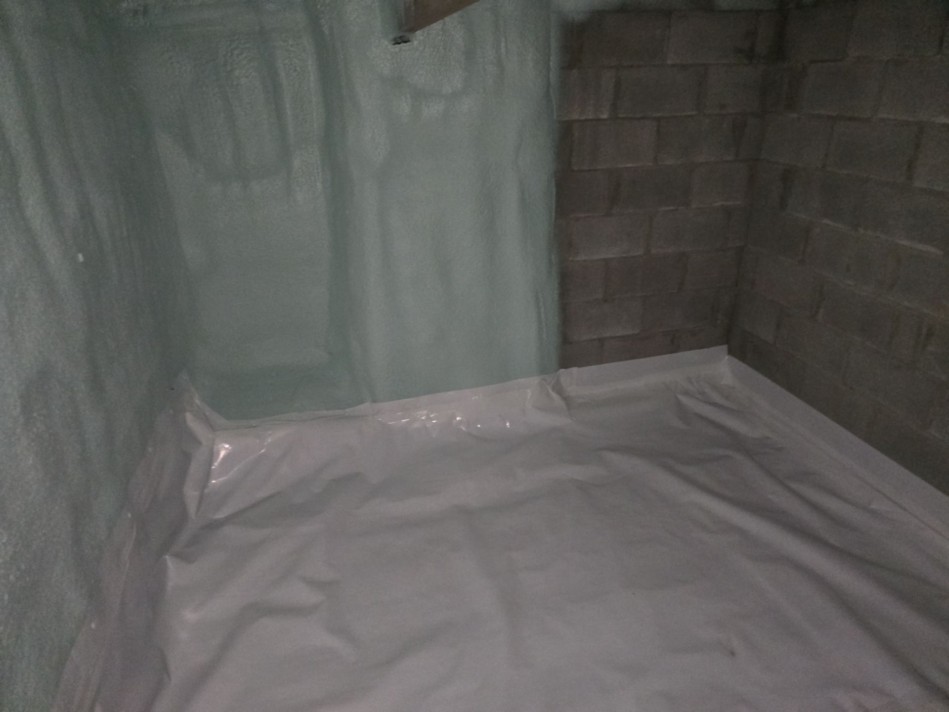 Crawl Space Encapsulation using Closed Cell Spray Foam by NYS Foam & Energy