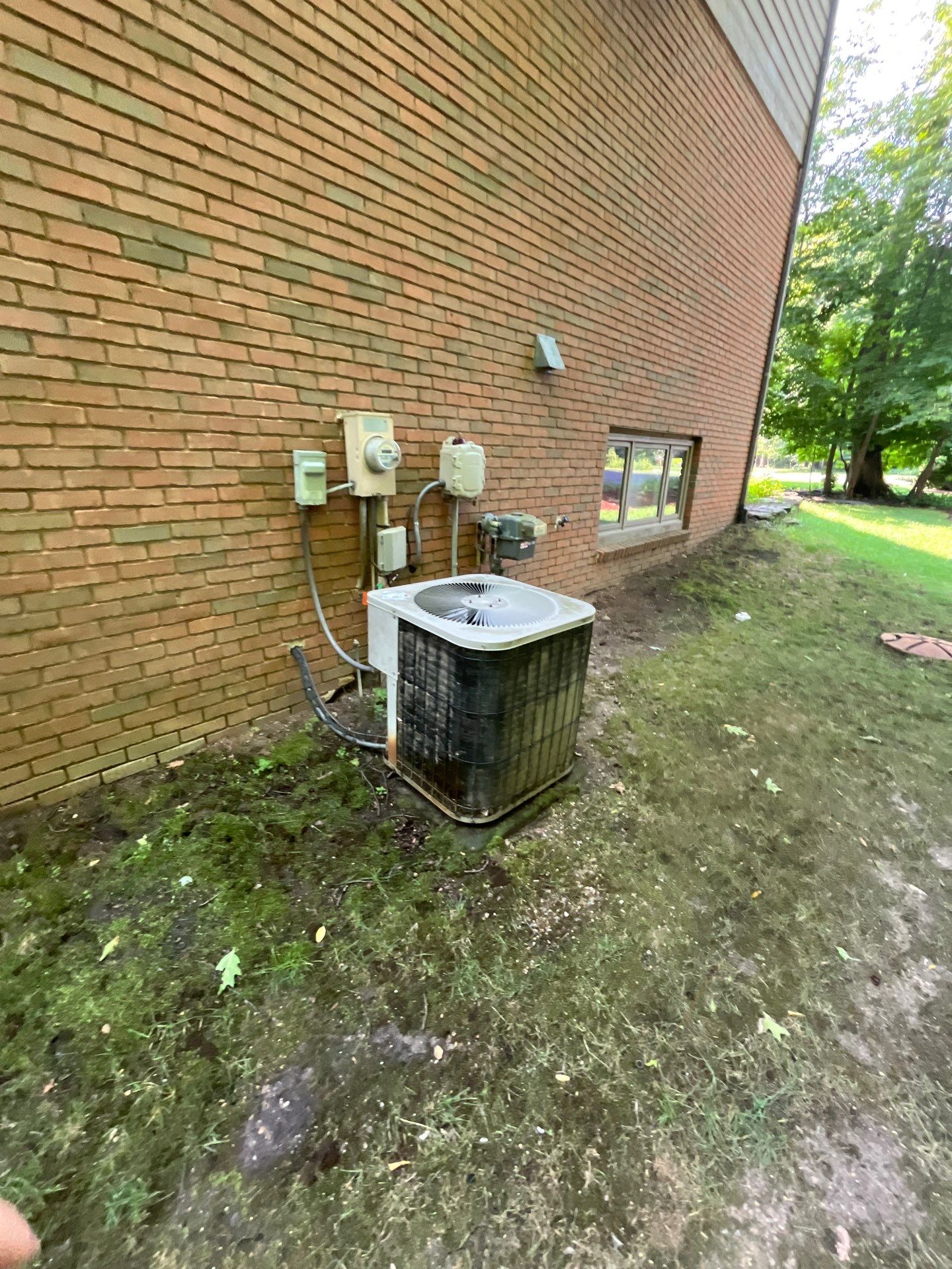 Siding Replacement using Alside S7 Cedar Mill Grain Cape Cod Grey by 180 Contractors