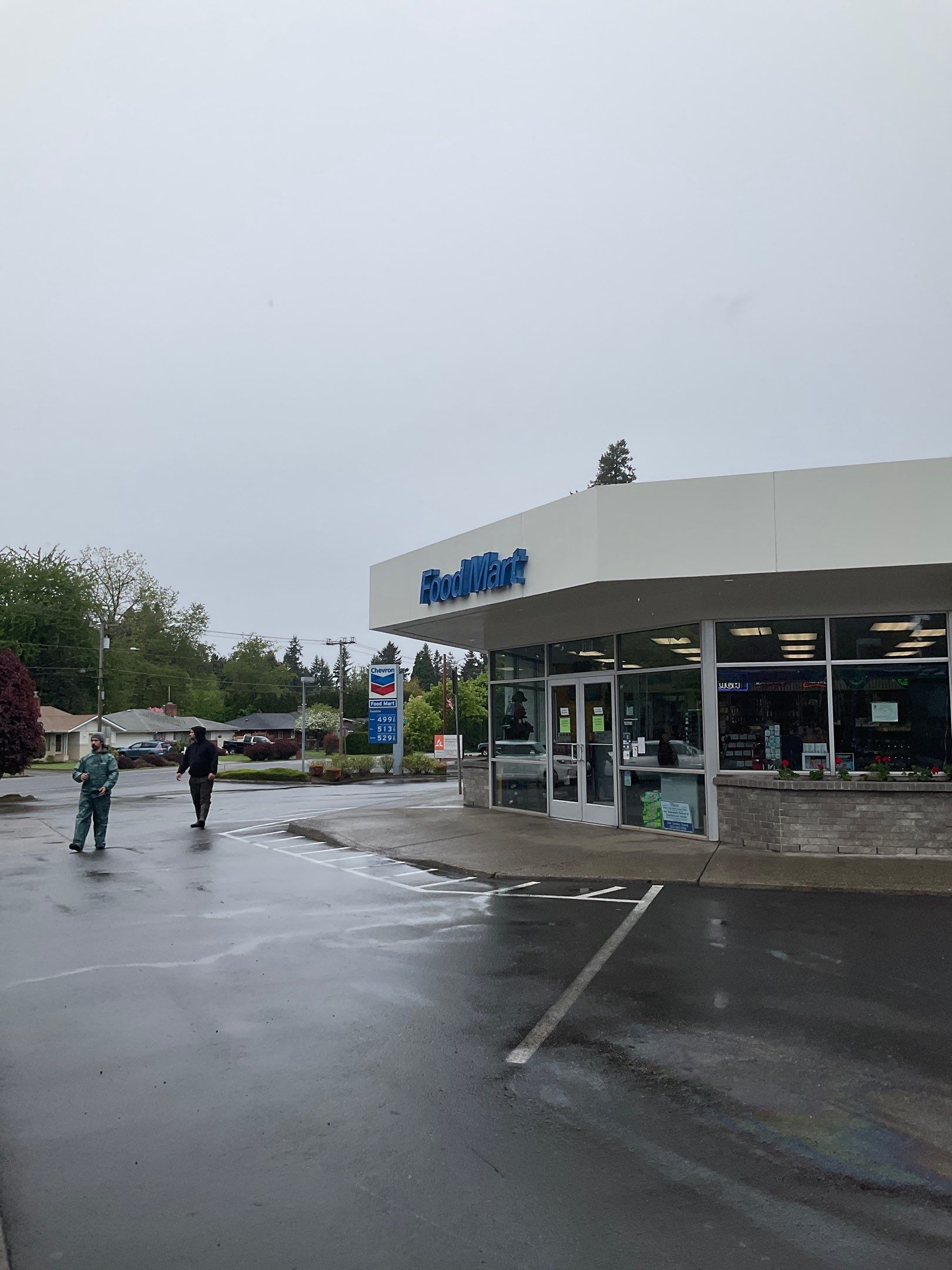 Store wash using Soft wash solution by Willamette Outdoor Wash LLC