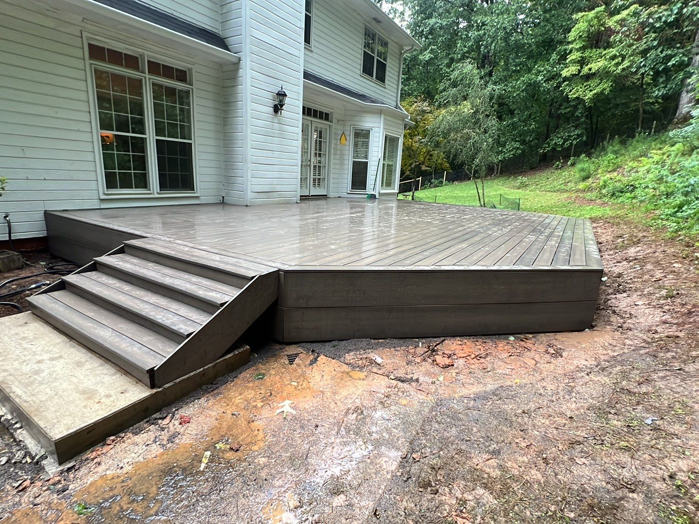 Jameswood Lane - Composite Deck Build by Pillar and Pine