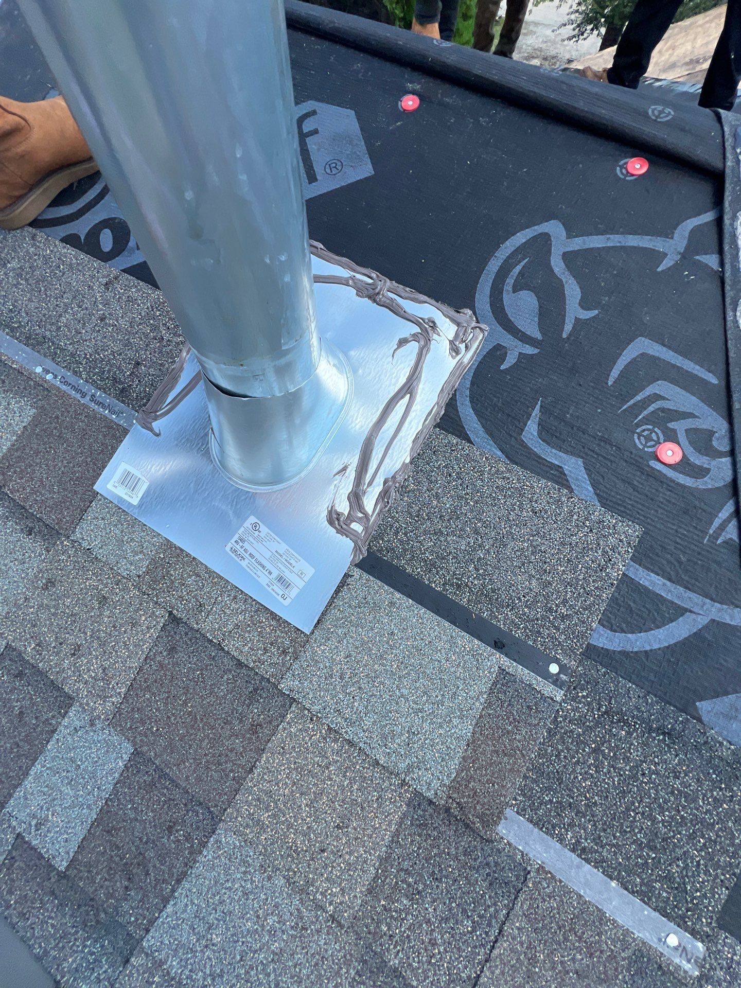 Residential Roofing Installation using Owen's Corning Duration (Lifetime) Shingles by Roof Repair Company