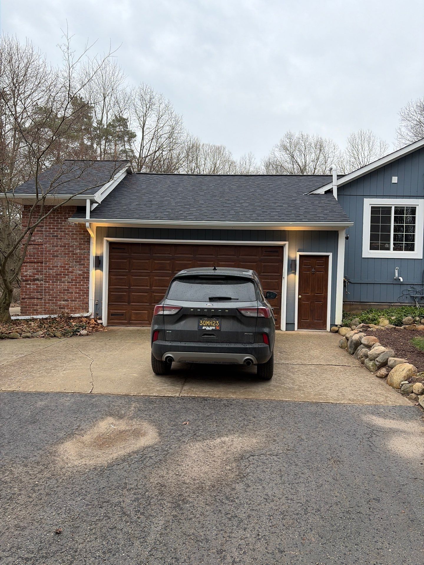 Roof Replacement using Owens Corning TruDefinition Duration by 180 Contractors