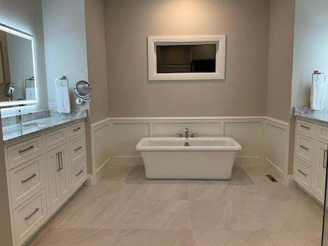 New Kitchen using Shiloh Cabinetry by Kitchen Works LLC