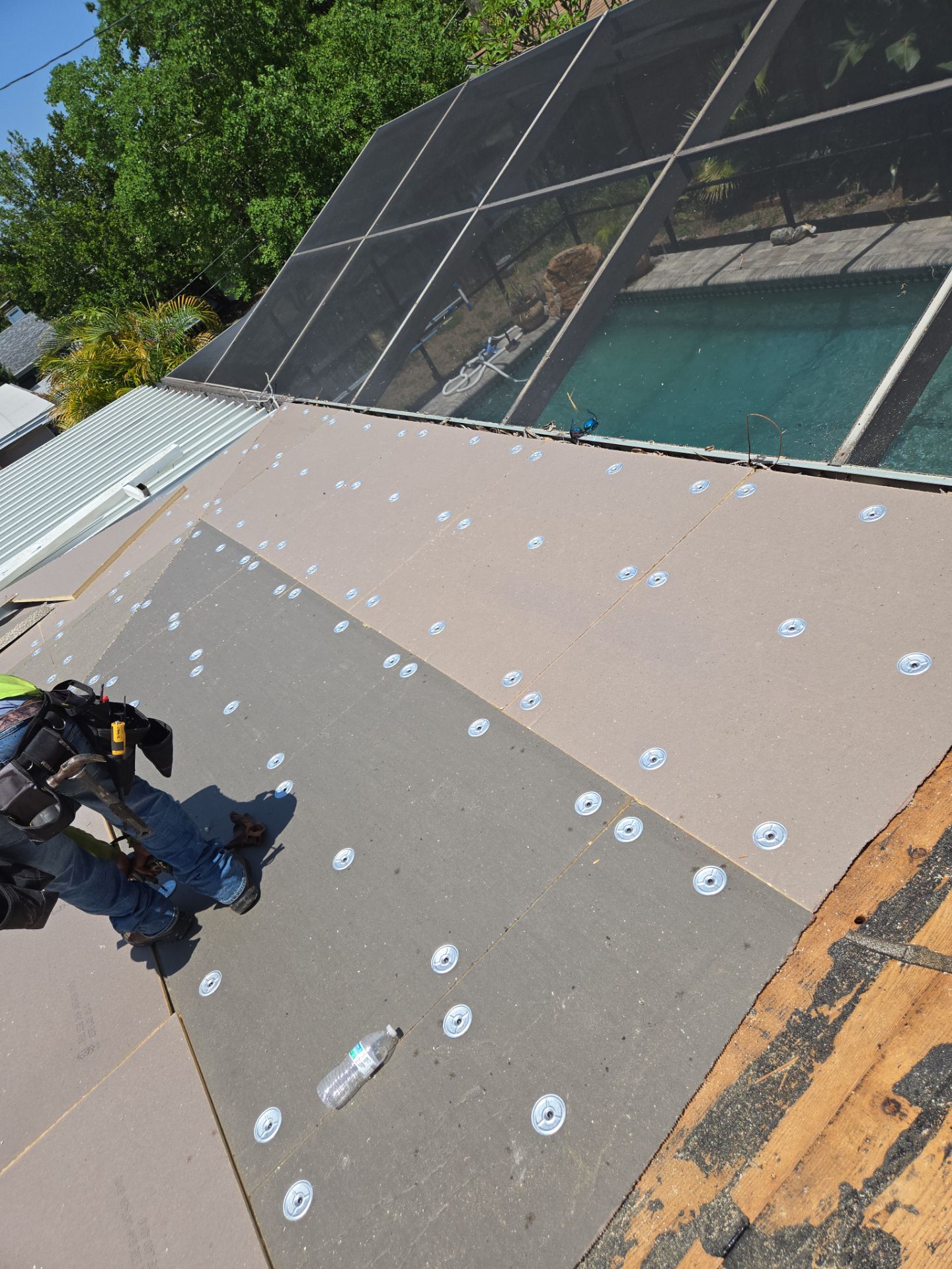 Project in St. Petersburg 33709 by Mitchell Roofing Company LLC 