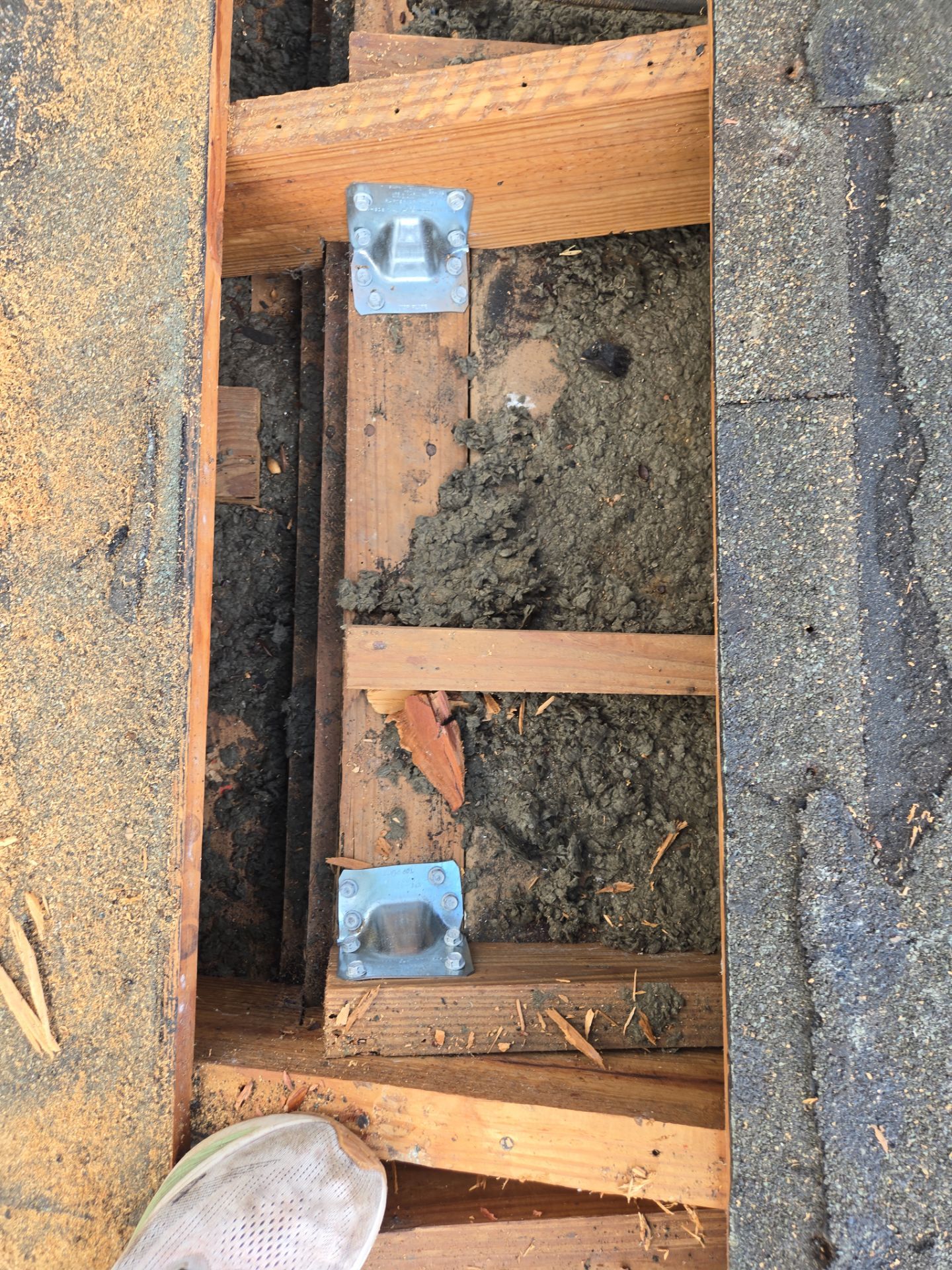 Project in St. Petersburg 33709 by Mitchell Roofing Company LLC 