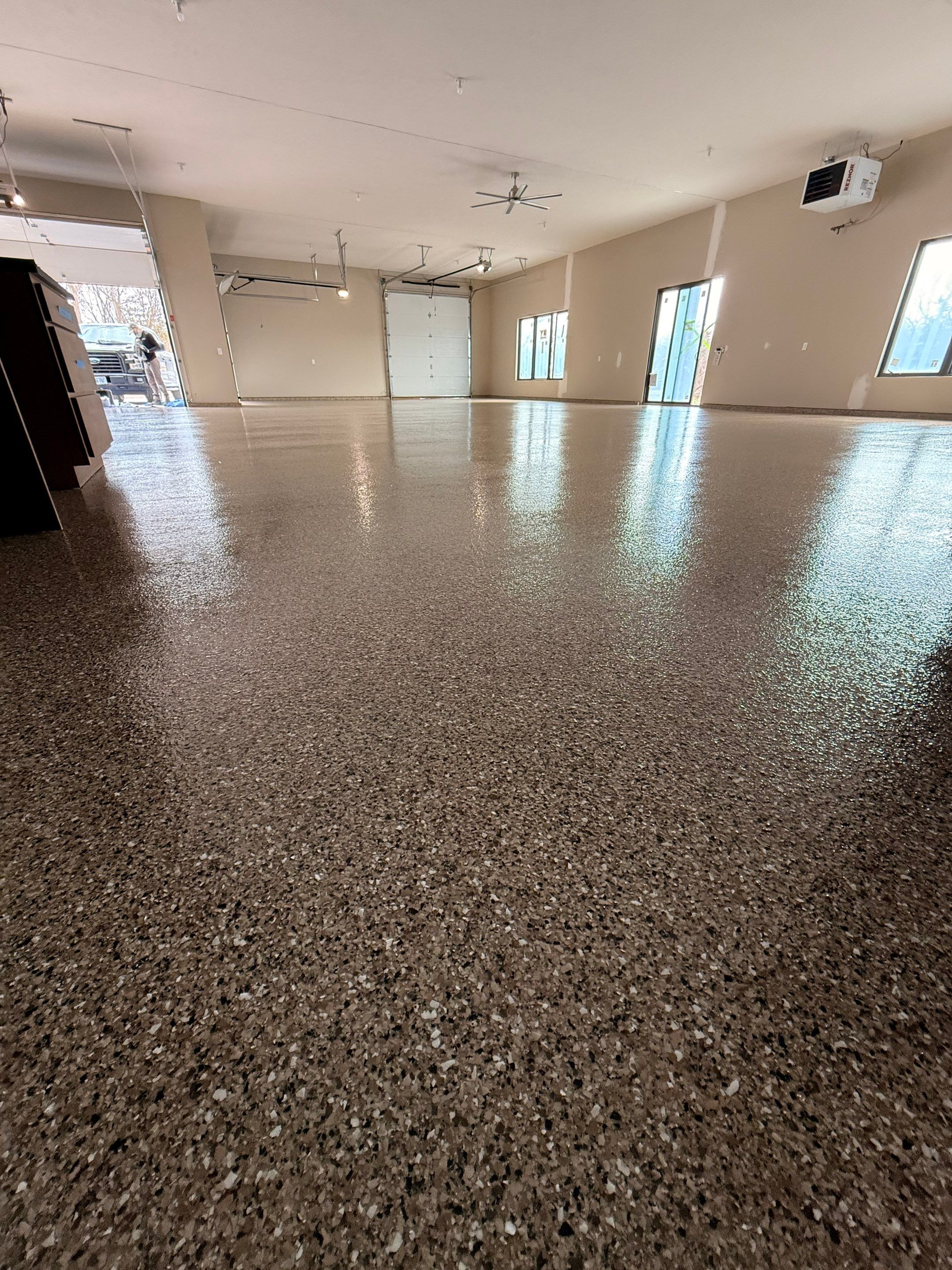 Baja Beige - 1/4" by Granite Garage Floors