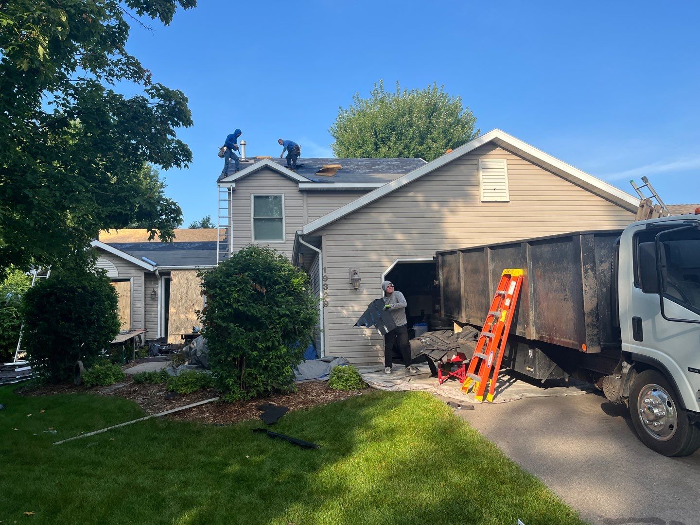 Full Exterior Remodel – Roof, Siding, Gutters & More | Farmington, MN by First Impressions Exteriors