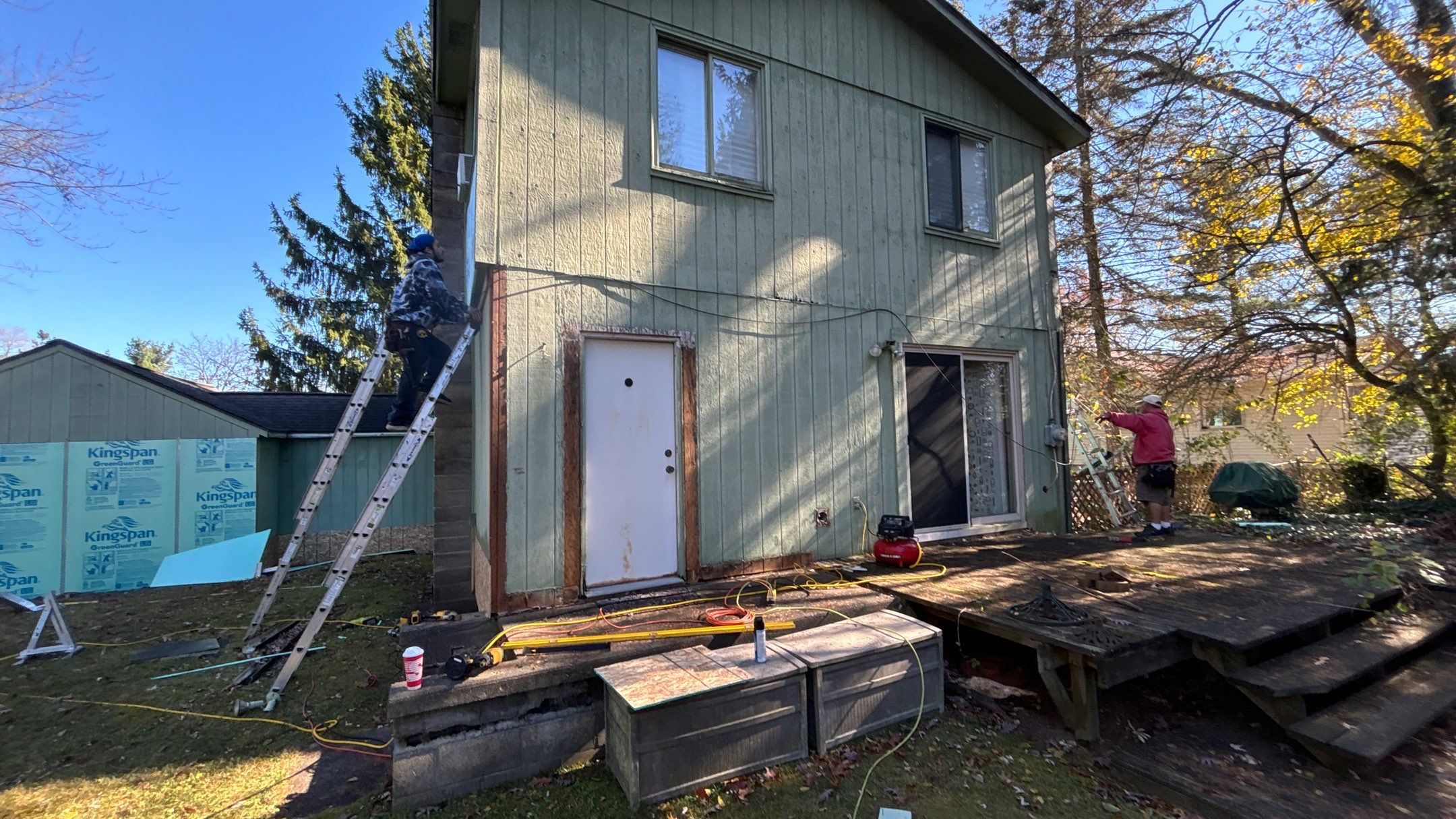 Siding Replacement using Certainteed Monogram D5 by 180 Contractors