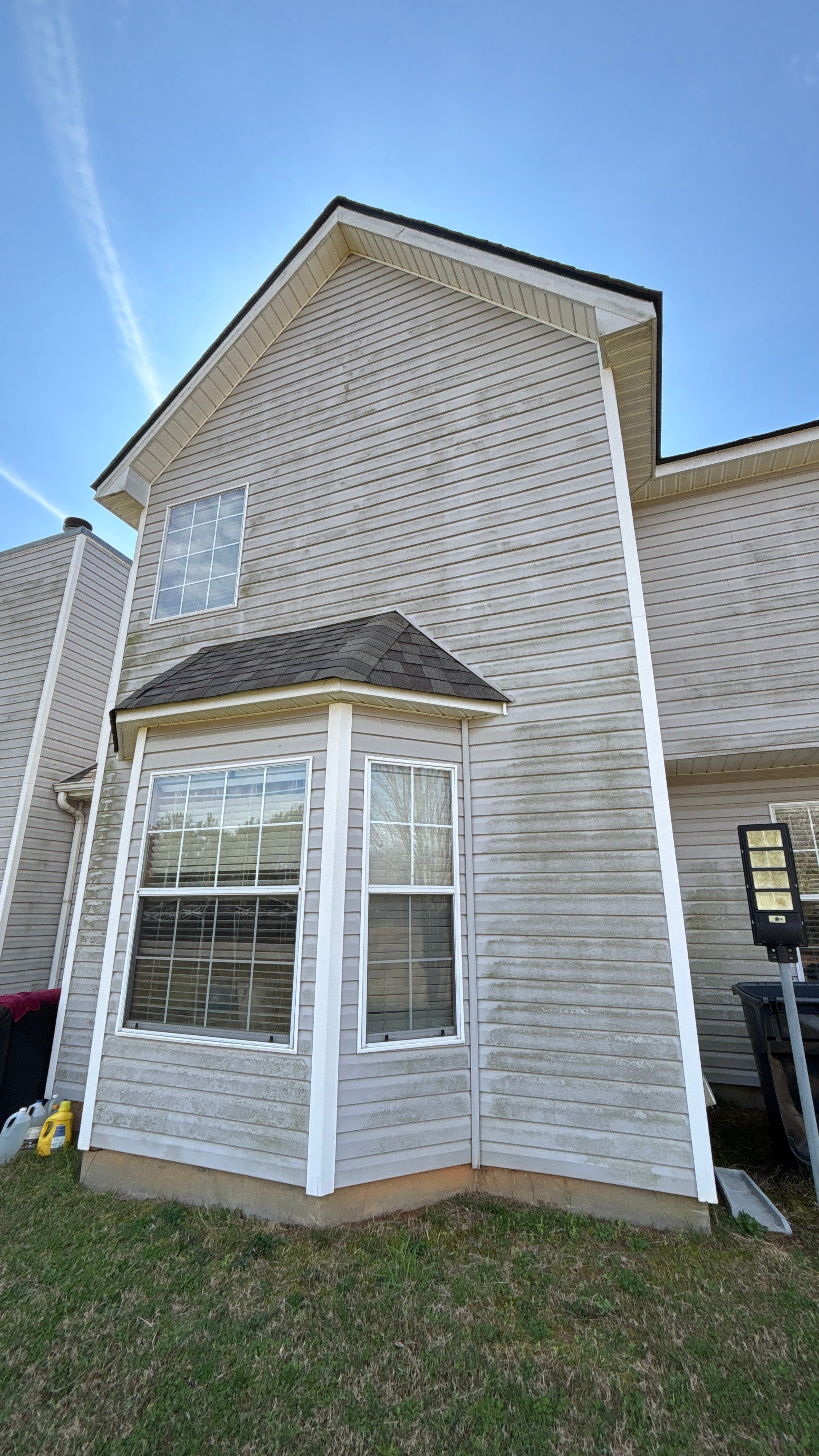 Missing kickout flashing by Deerfield Roofing LLC
