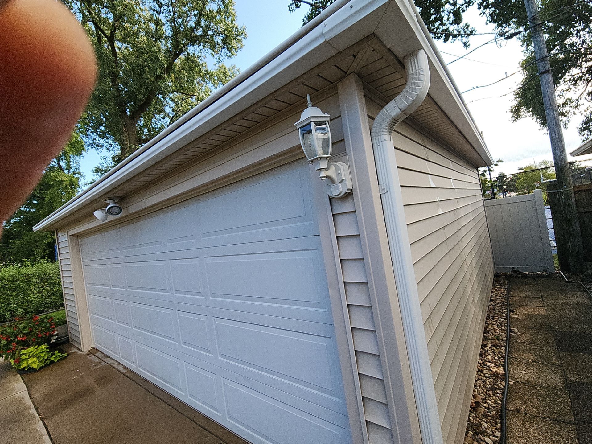 Exterior House, Detached Garage & Window Cleaning by Northern Power Washing LLC.