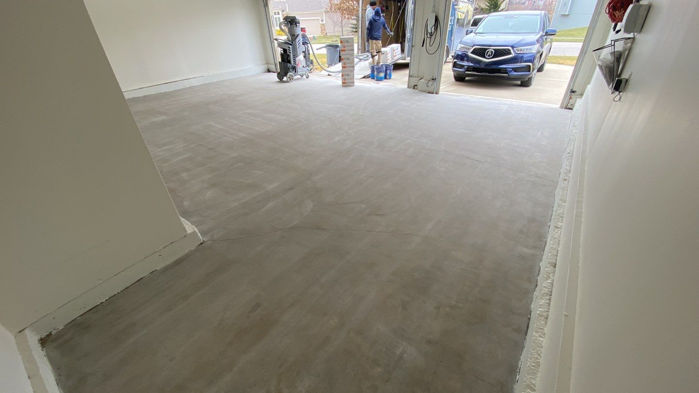 Garage using Domino  by Select Painting, Coatings & Garage Cabinets