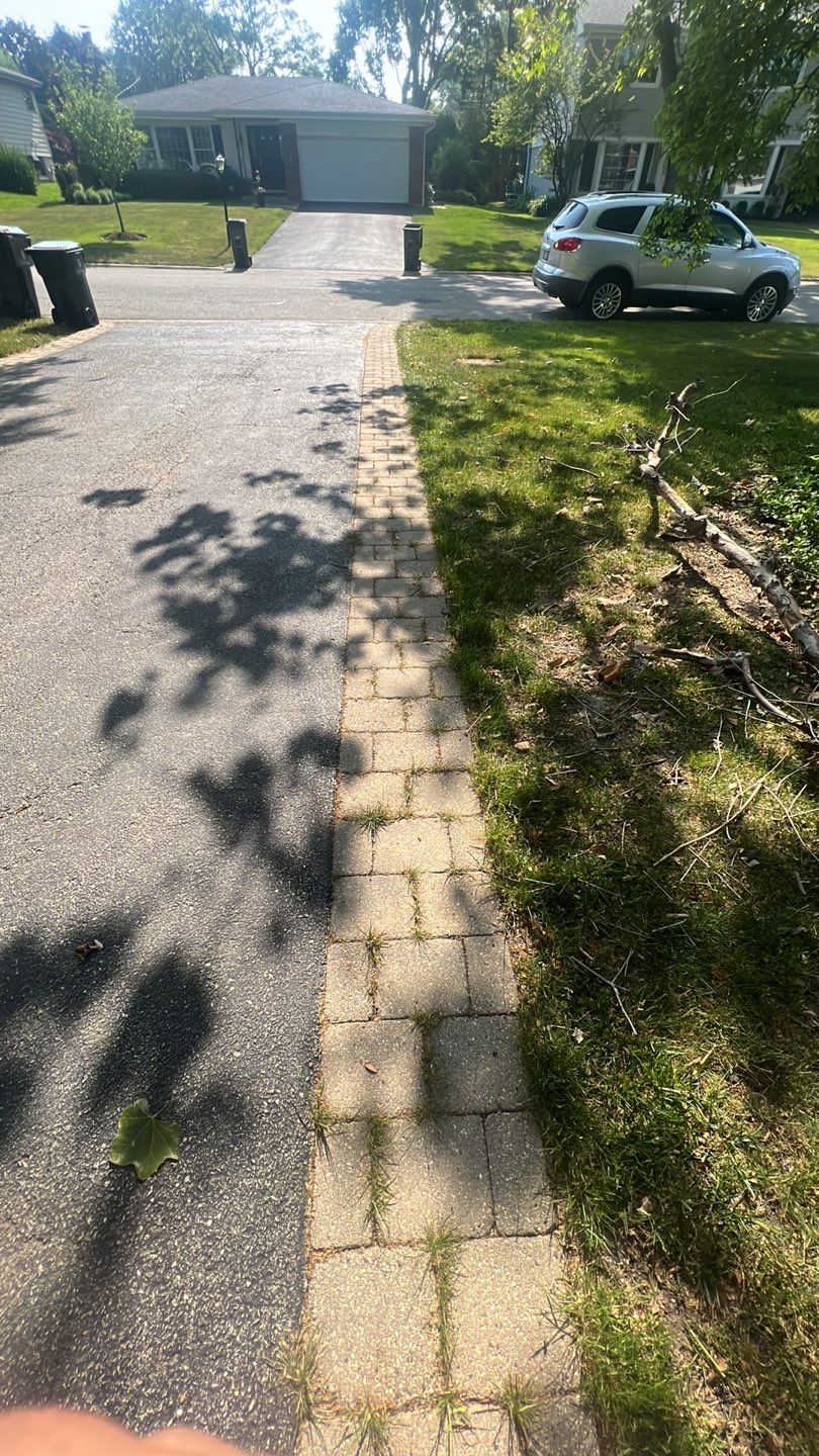 Brick paver clean, sand and seal.  using Surebond SB-1300 by Northern Power Washing LLC.
