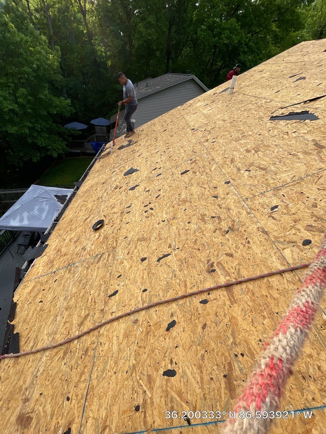 Residential Roofing Installation using Owens Corning Oakridge Roofing System by Undersun Roofing 