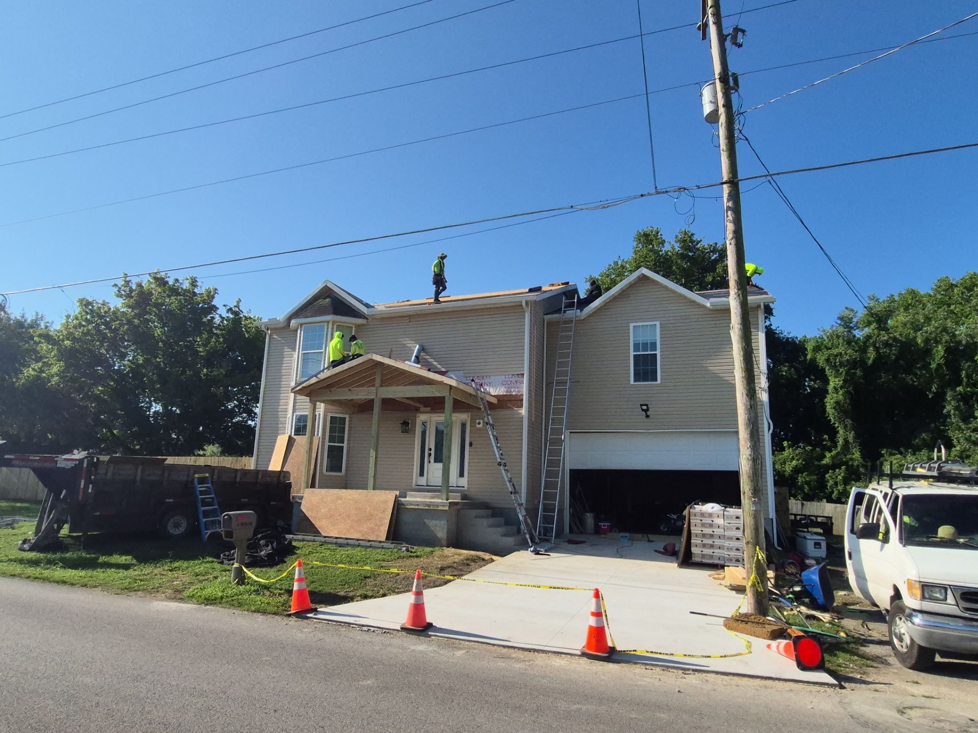 π South Point Gets a Dynasty Makeover by Mr. Roofer